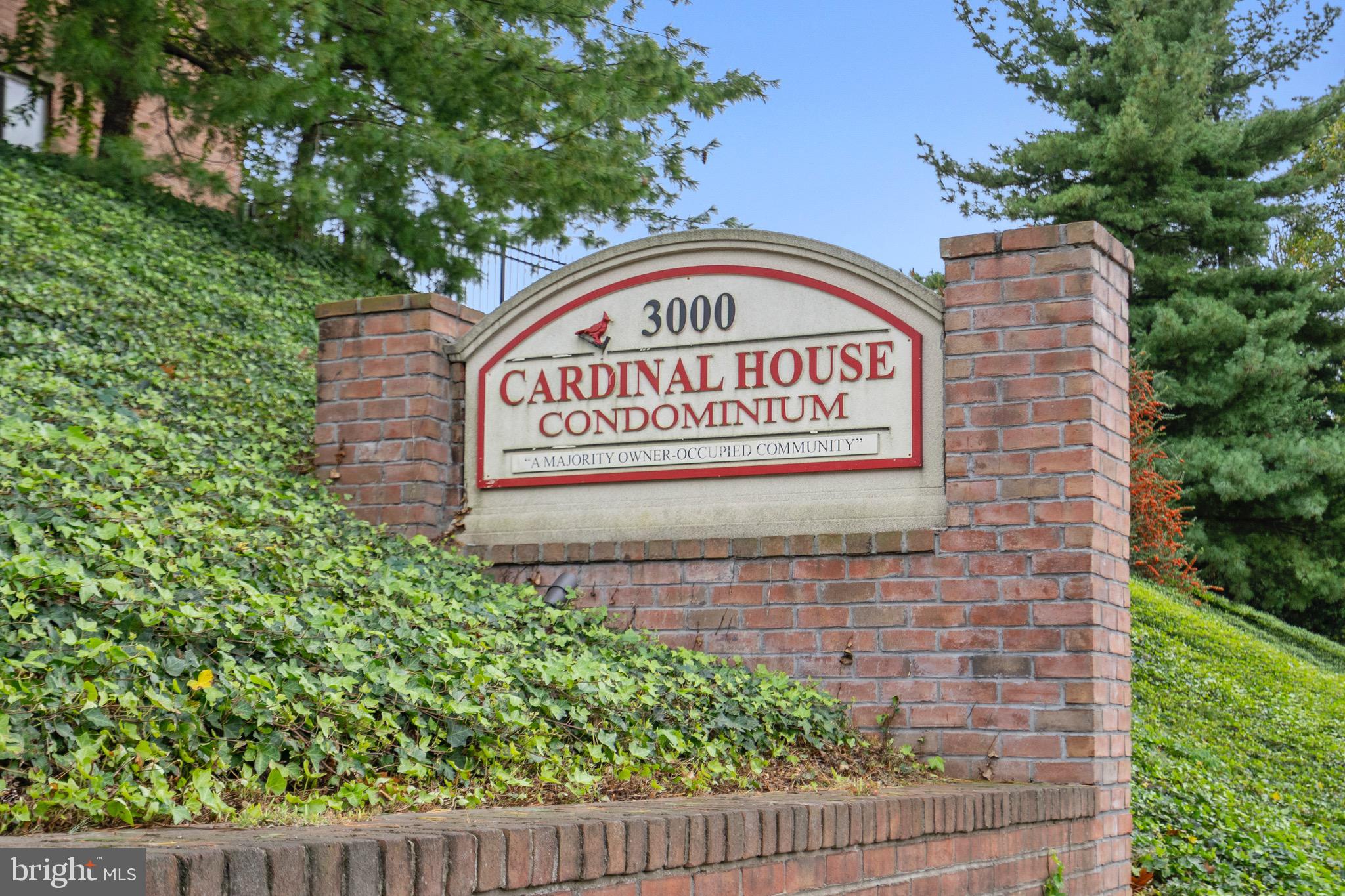 LYON VILLAGE - Residential