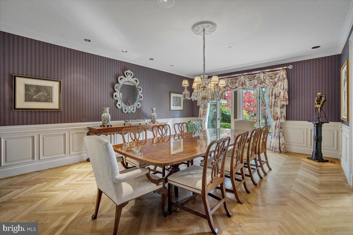 KENTSDALE ESTATES - Residential