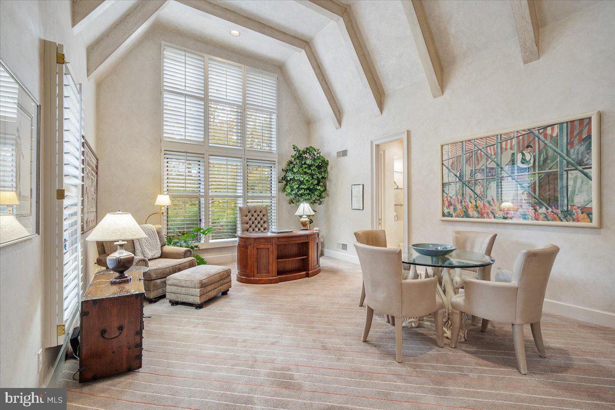 KENTSDALE ESTATES - Residential