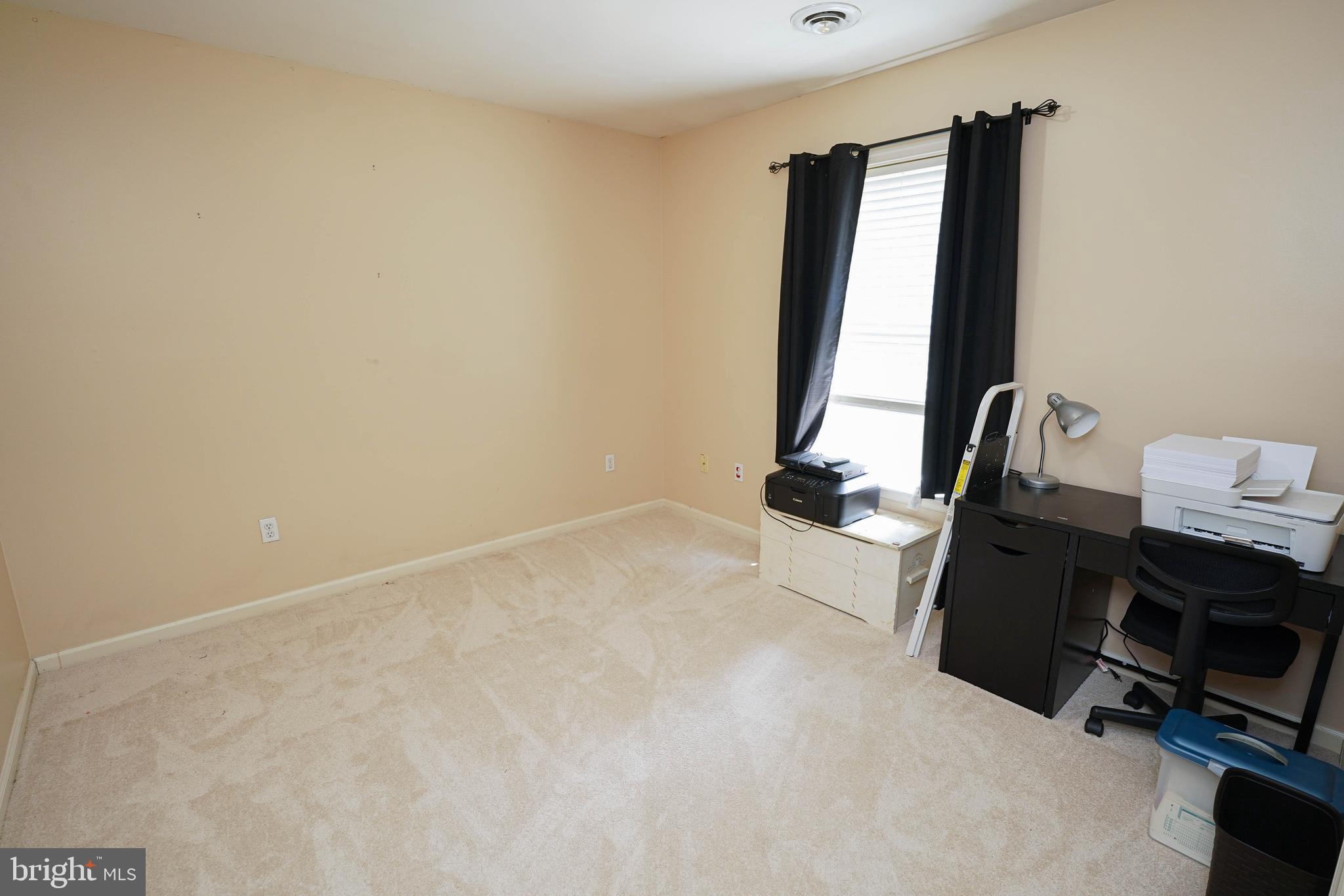 STONE GATE - Residential