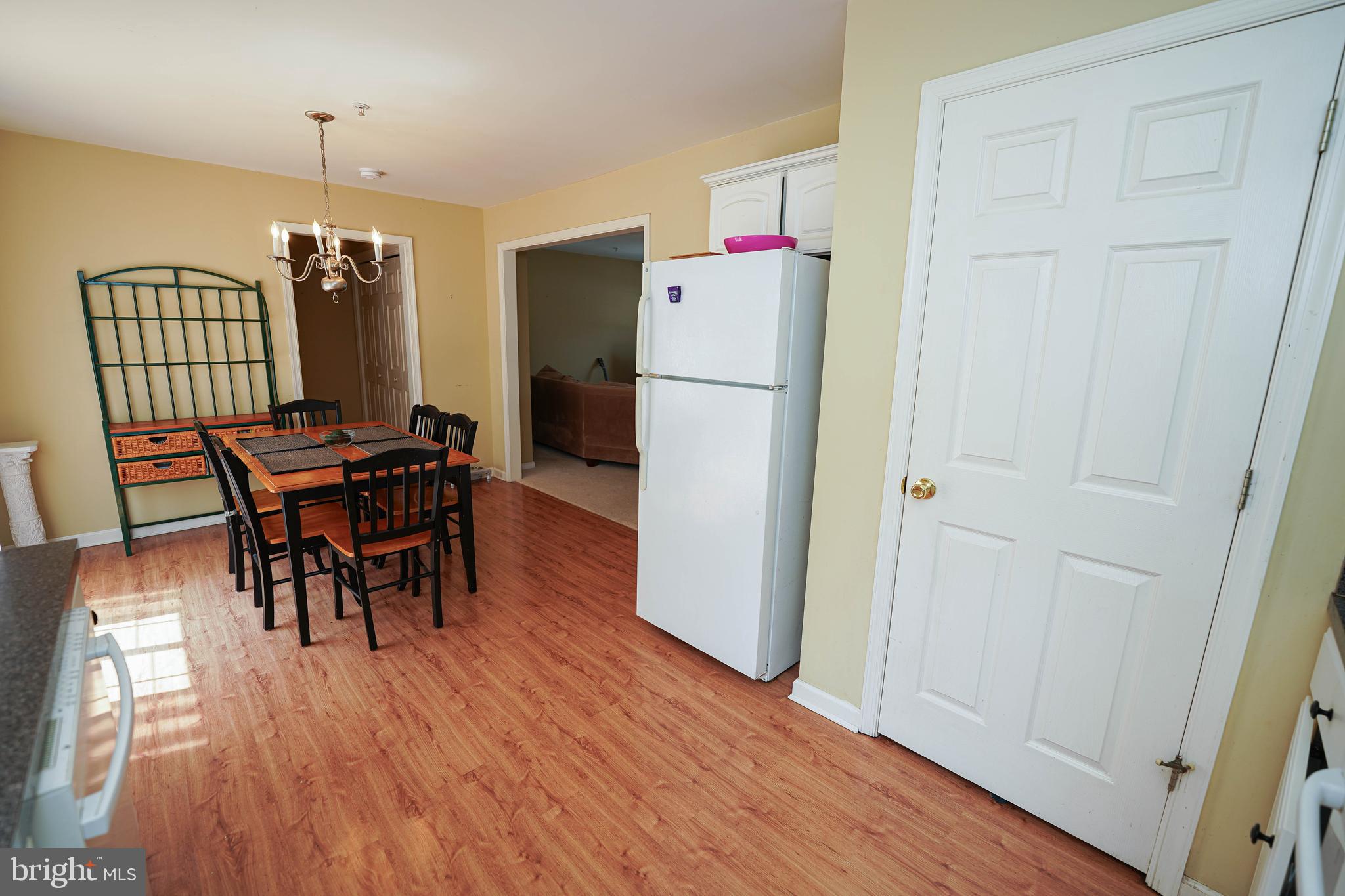 STONE GATE - Residential