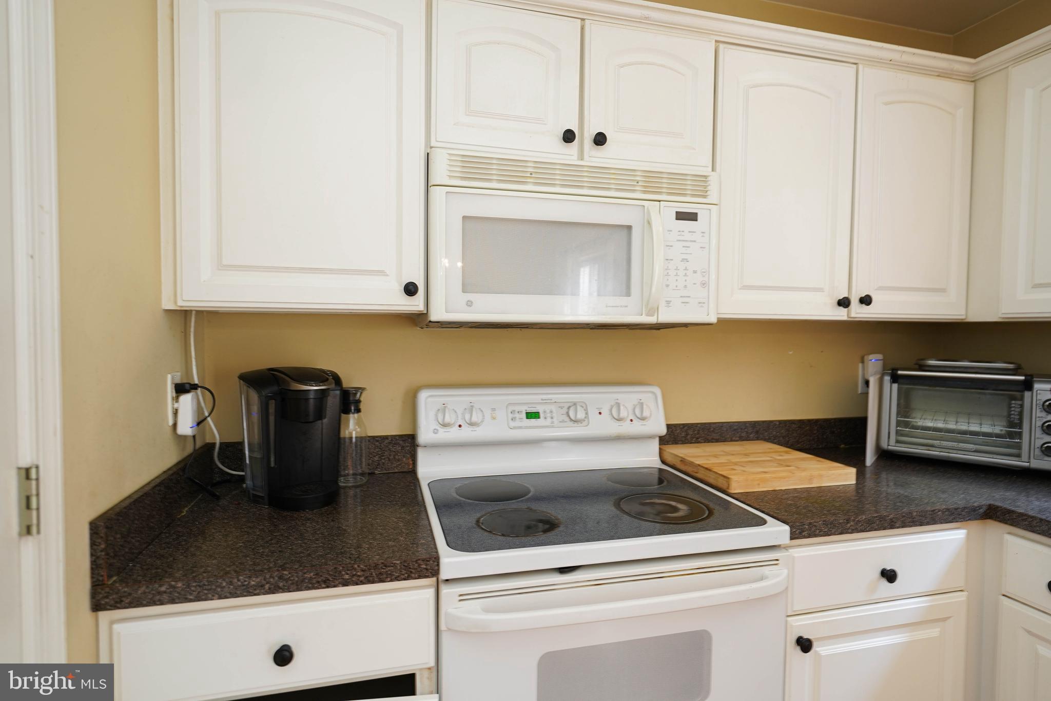 STONE GATE - Residential