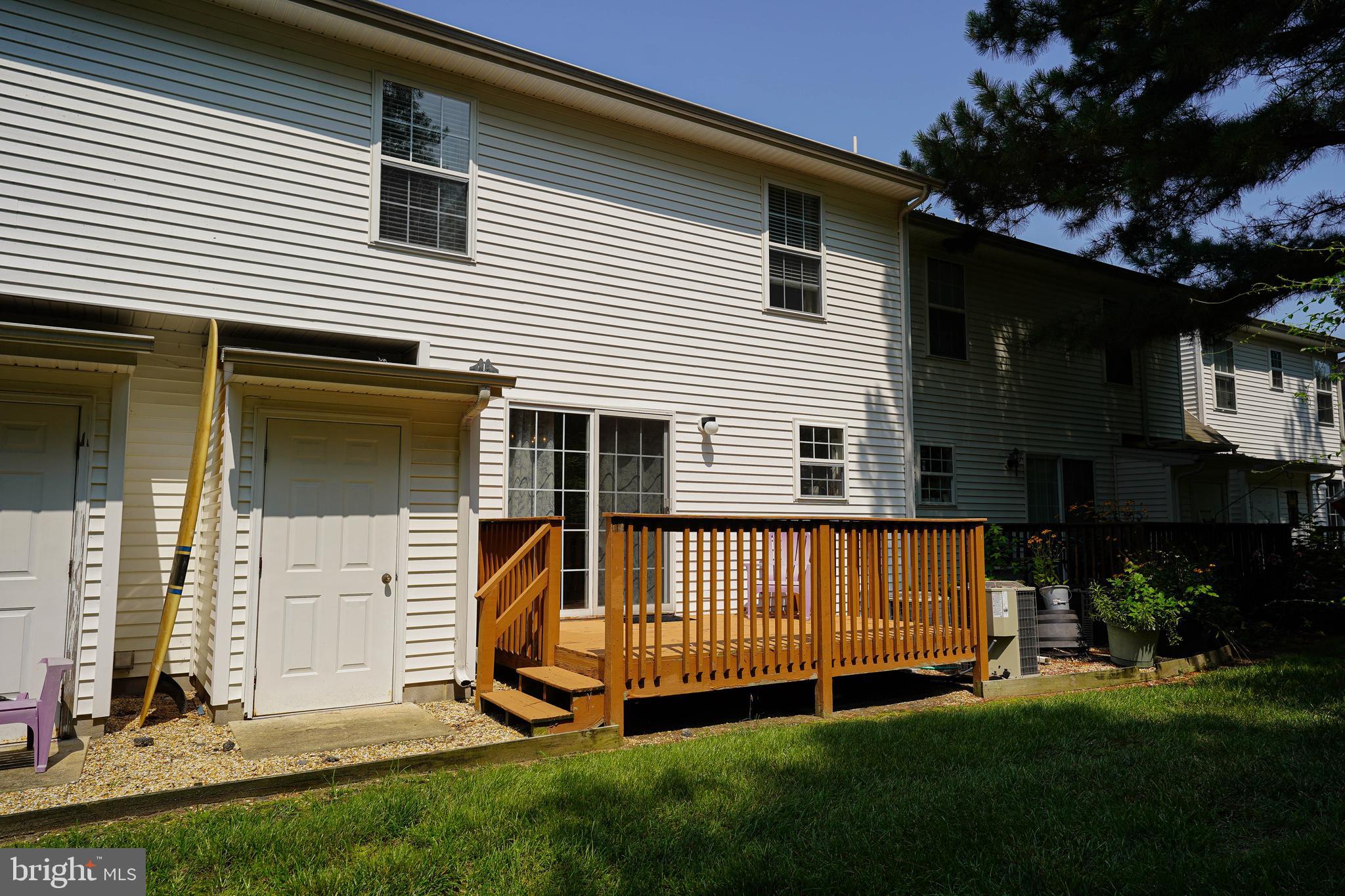STONE GATE - Residential