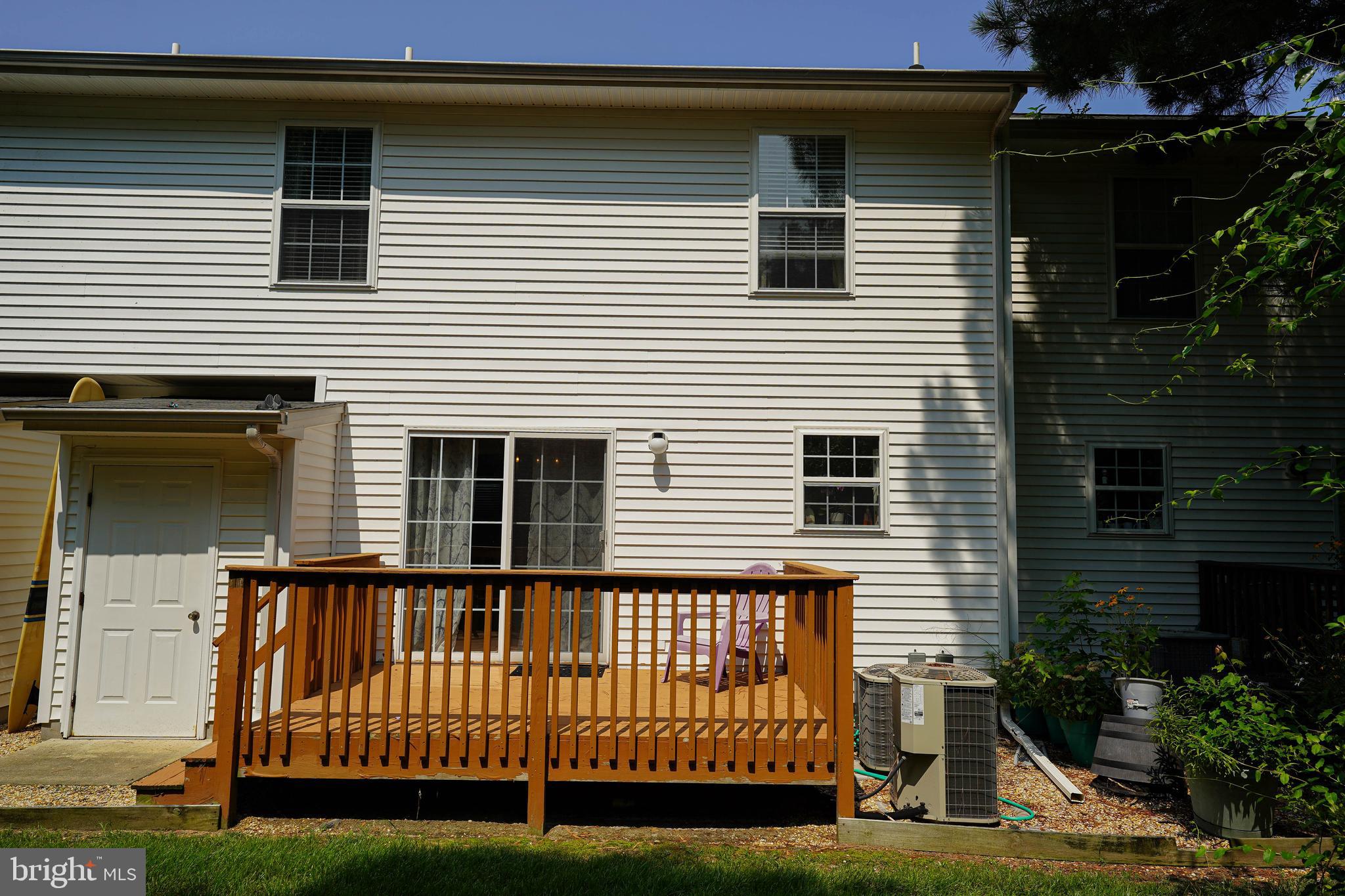 STONE GATE - Residential