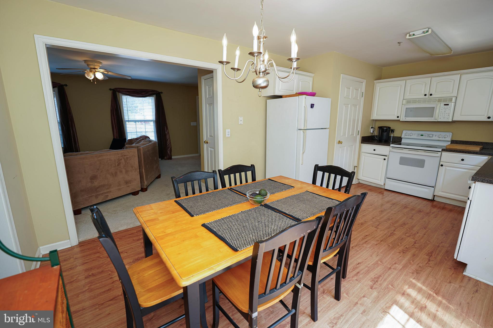 STONE GATE - Residential