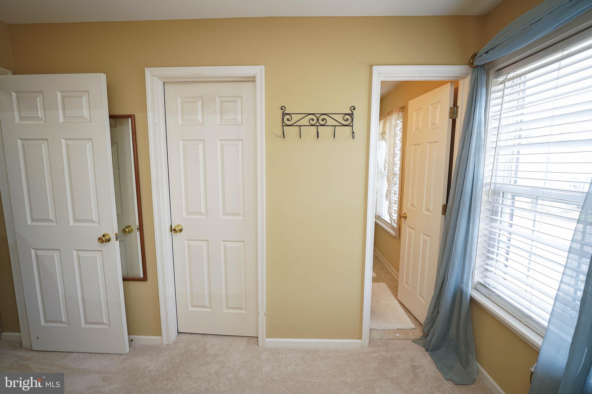 STONE GATE - Residential