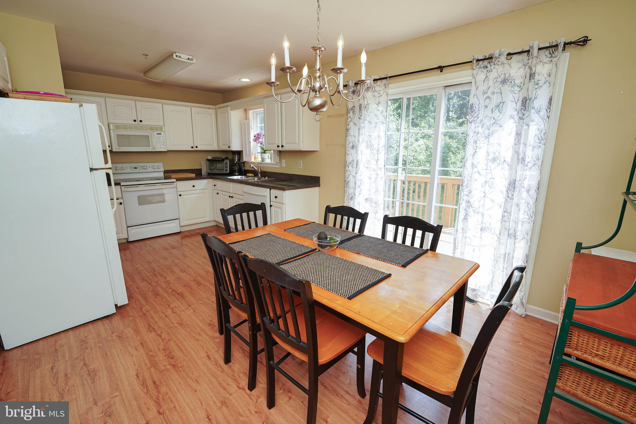 STONE GATE - Residential