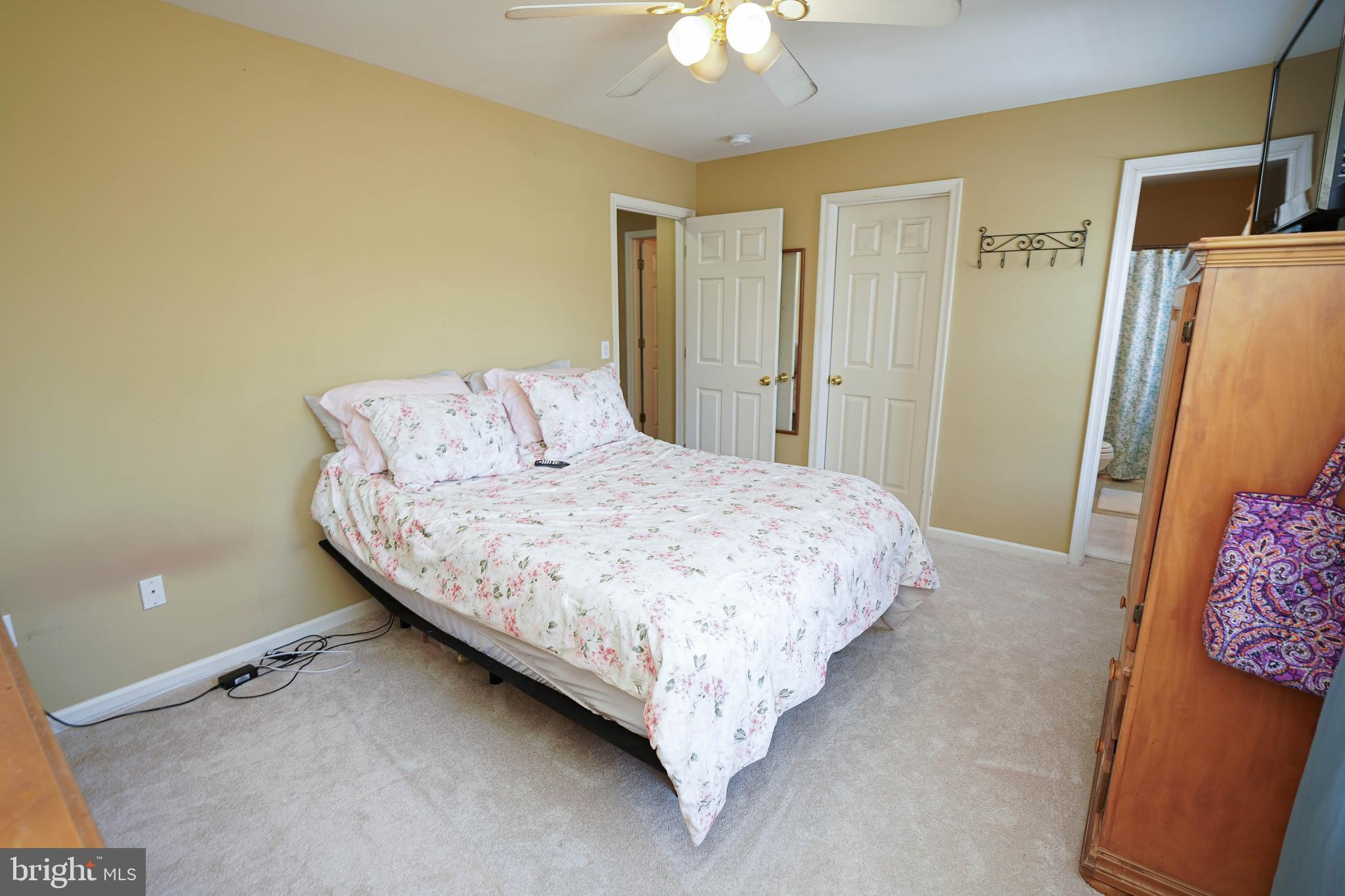 STONE GATE - Residential