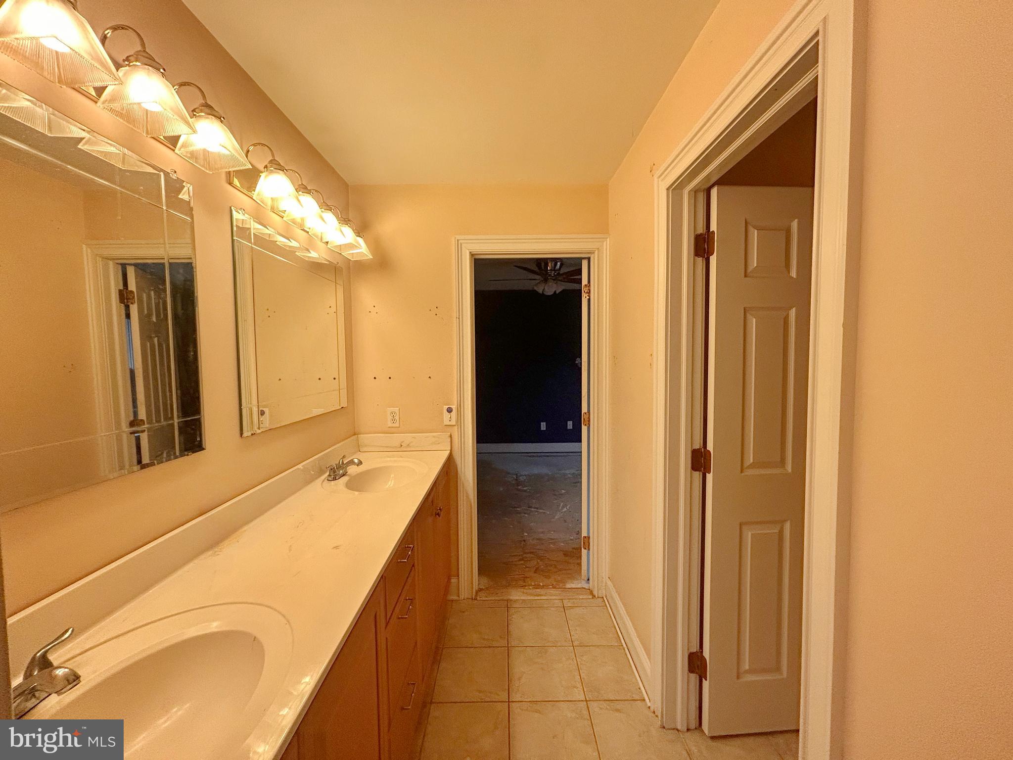 WOODS AT HARRISON - Residential