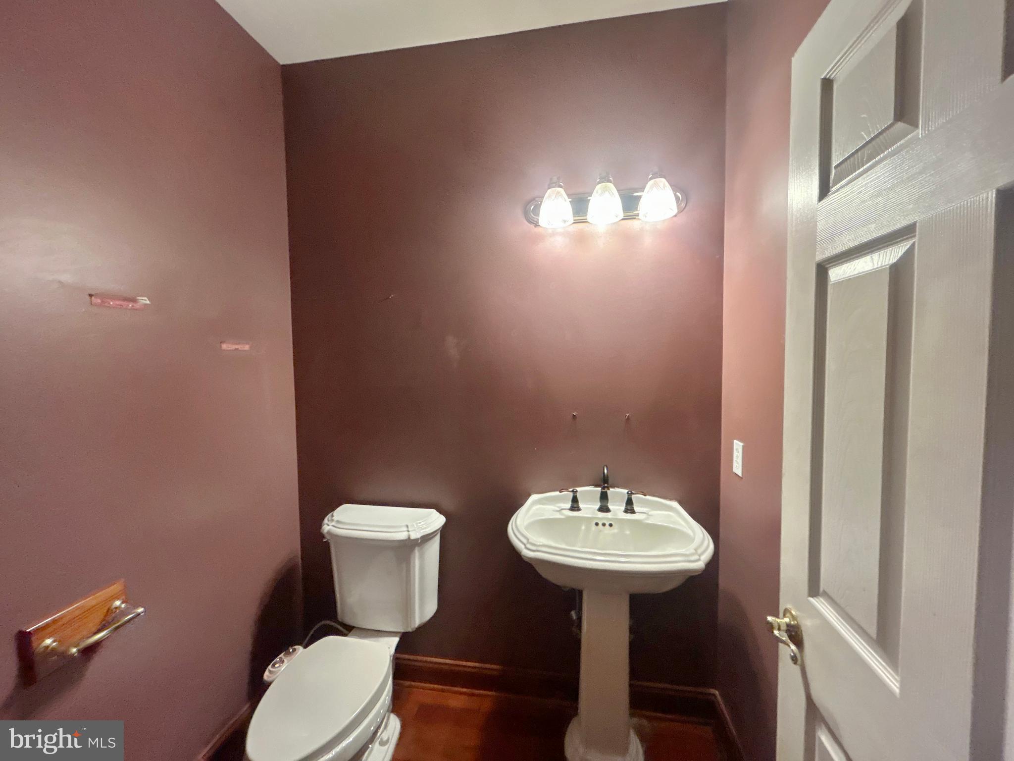 WOODS AT HARRISON - Residential