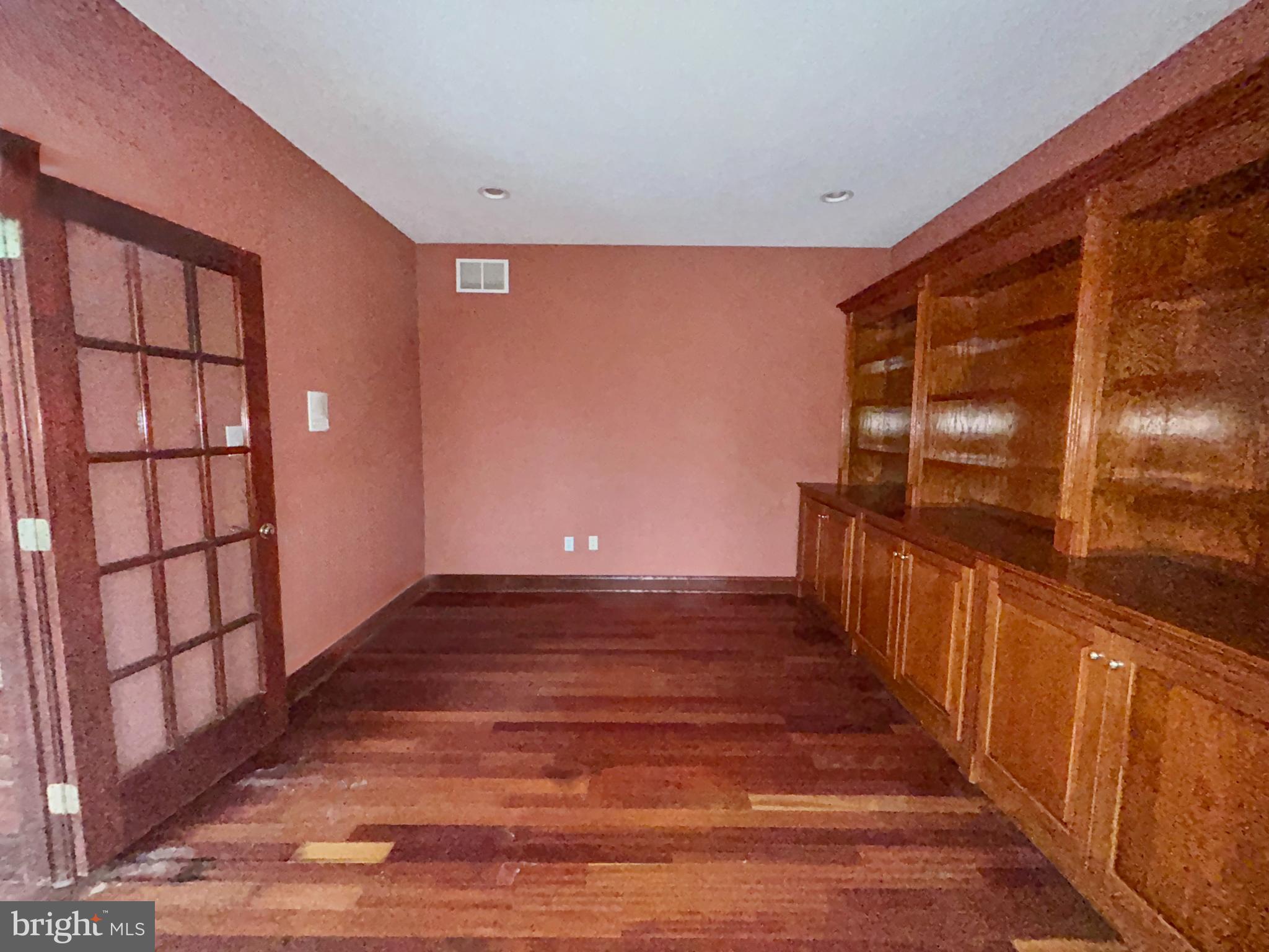 WOODS AT HARRISON - Residential