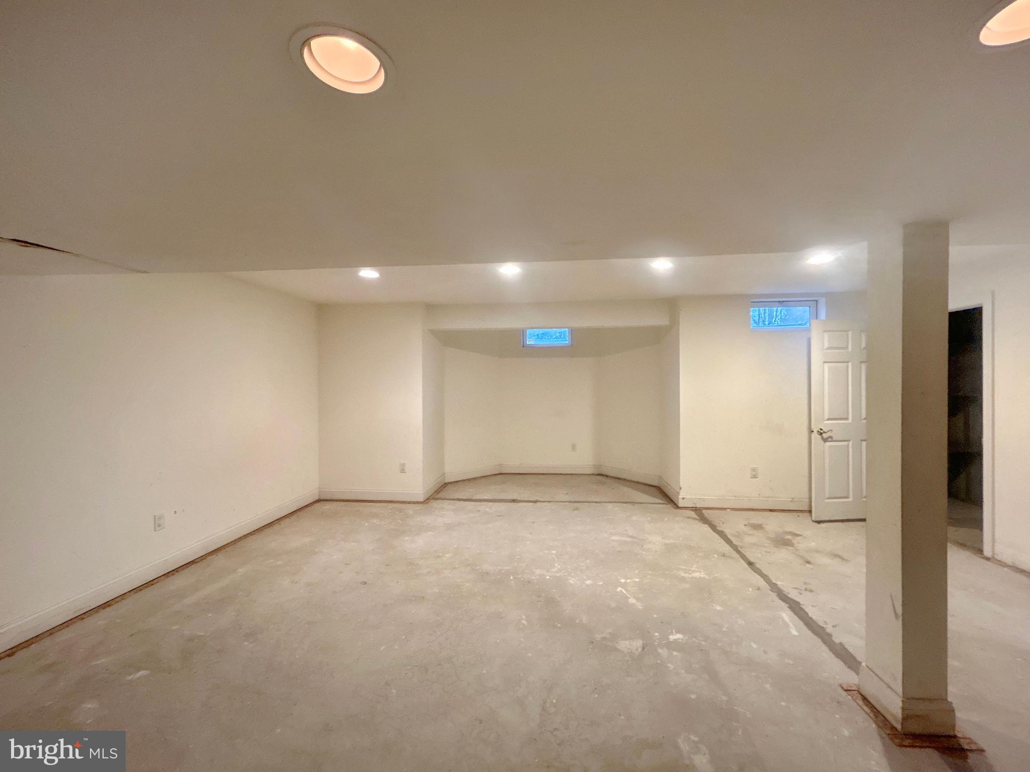 WOODS AT HARRISON - Residential