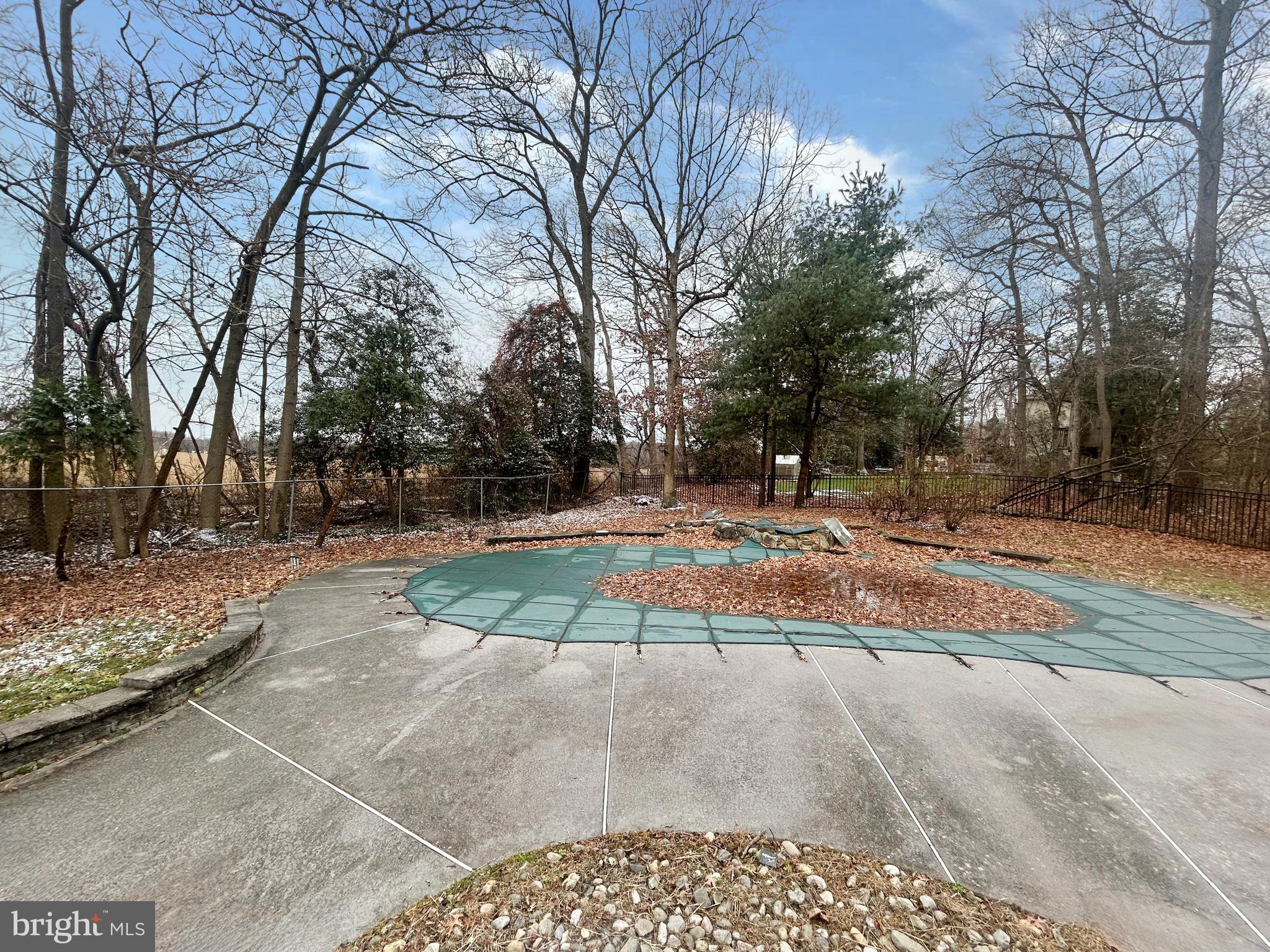 WOODS AT HARRISON - Residential