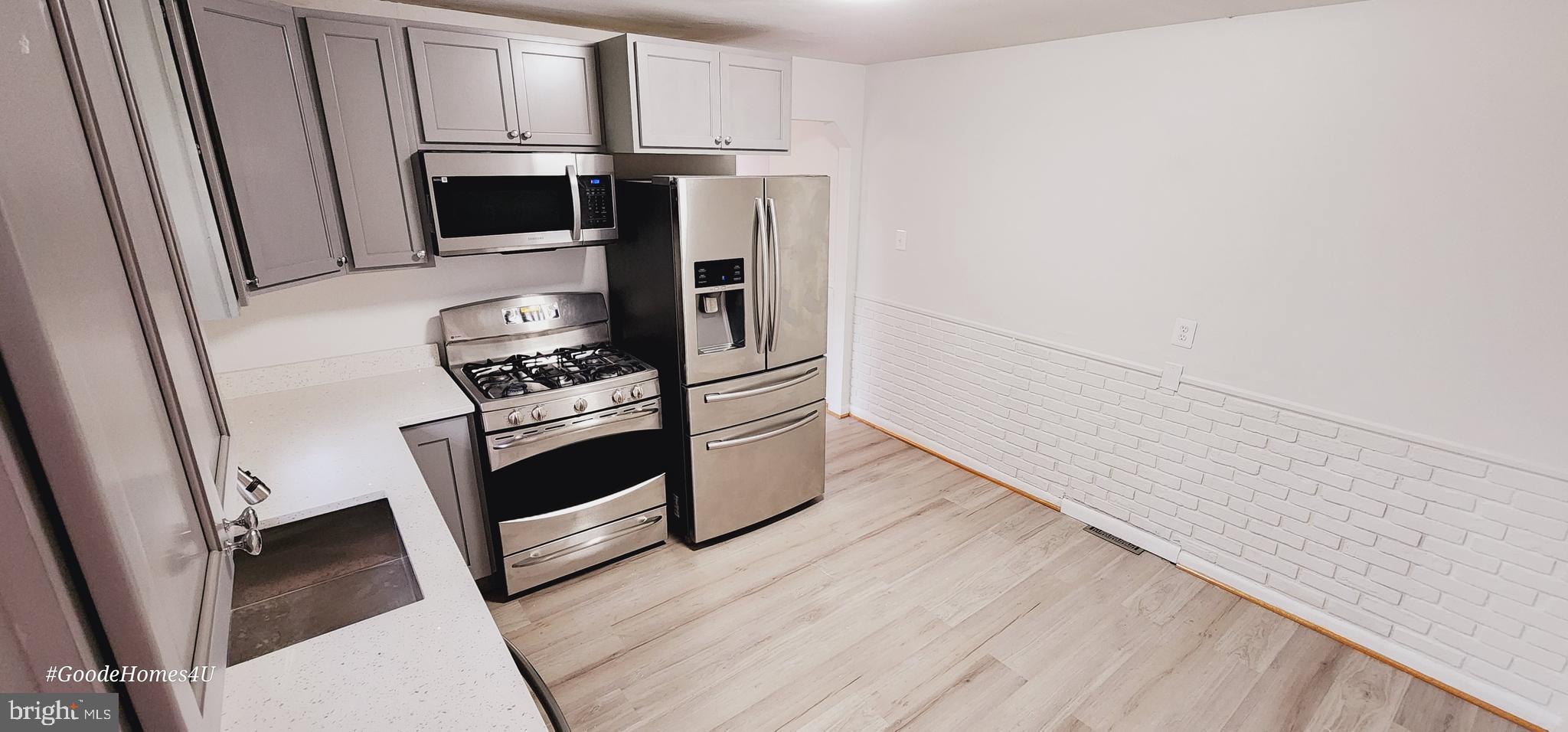 OAK ORCHARD - Residential