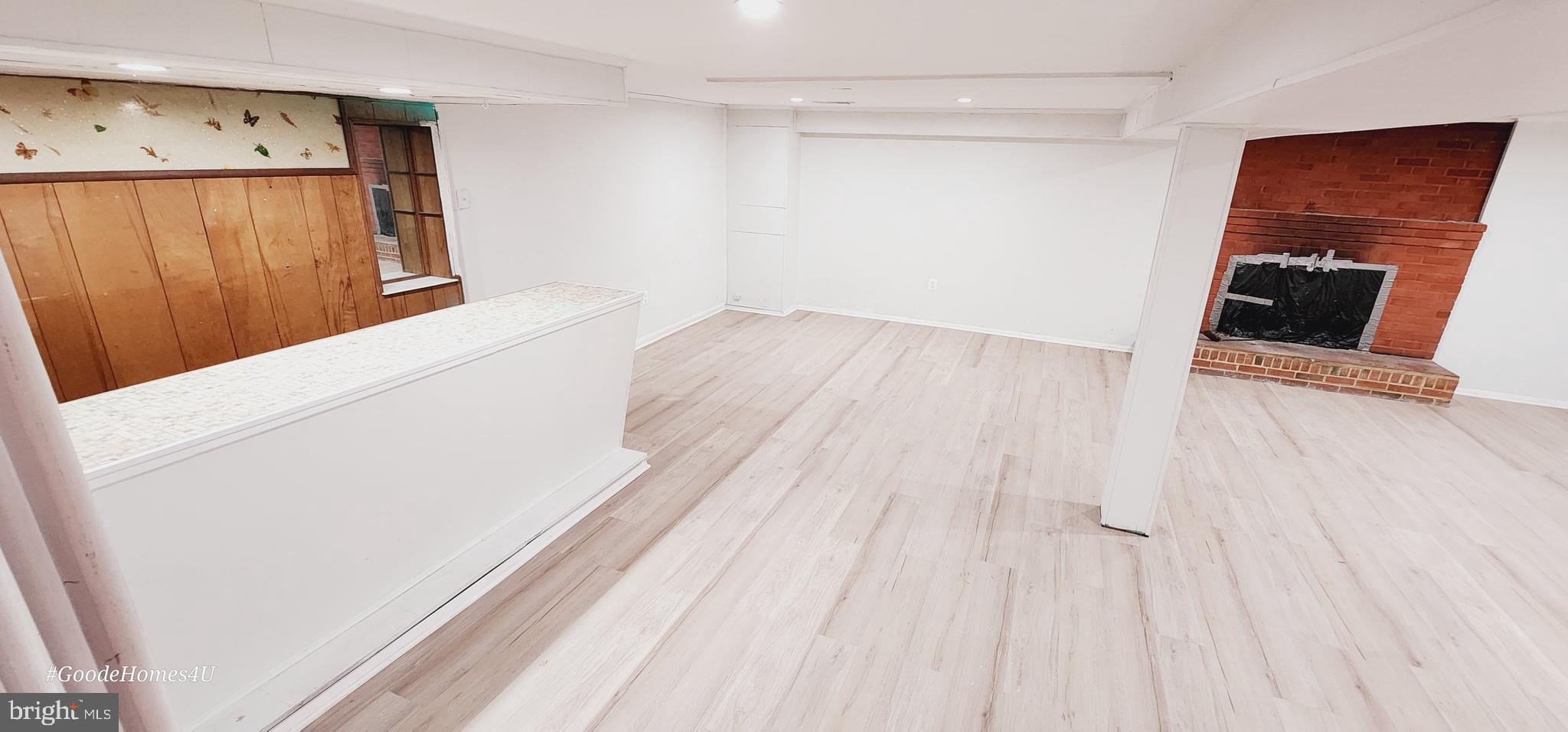 OAK ORCHARD - Residential