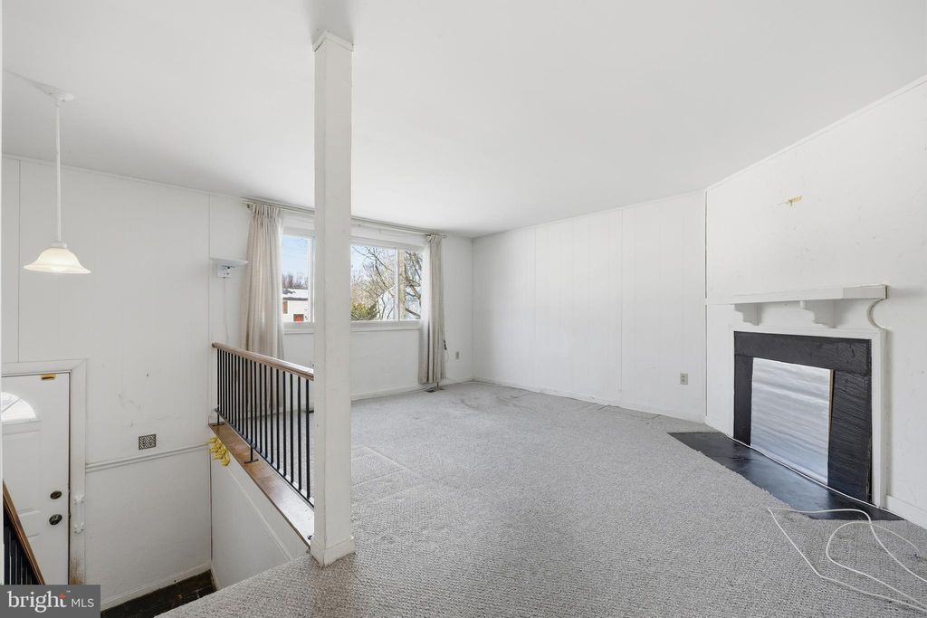 Photo of 6342 Windharp Way, COLUMBIA, MD 21045 (MLS # MDHW2063874)