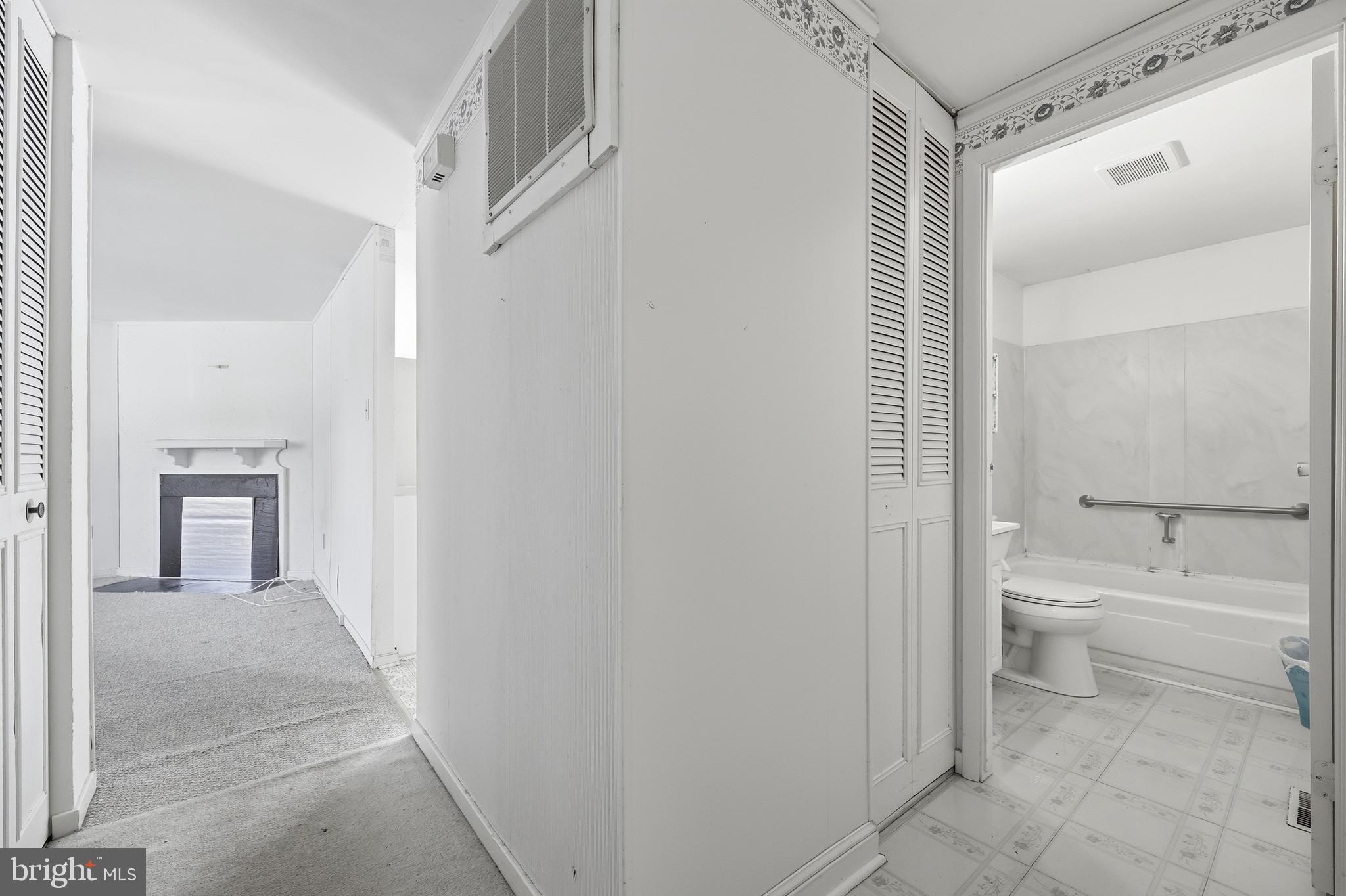 VILLAGE OF OWEN BROWN - Residential