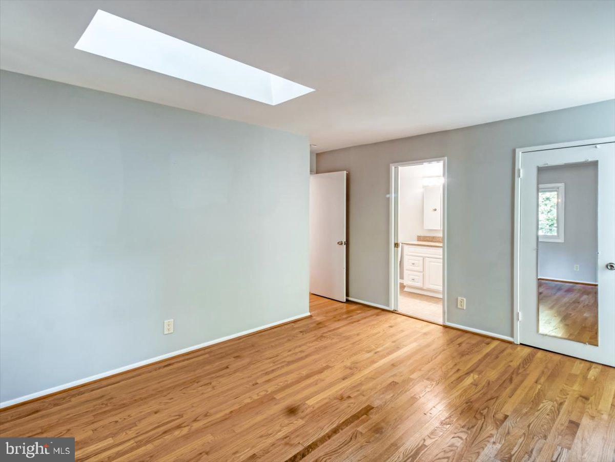 NEW MARK COMMONS - Residential Lease