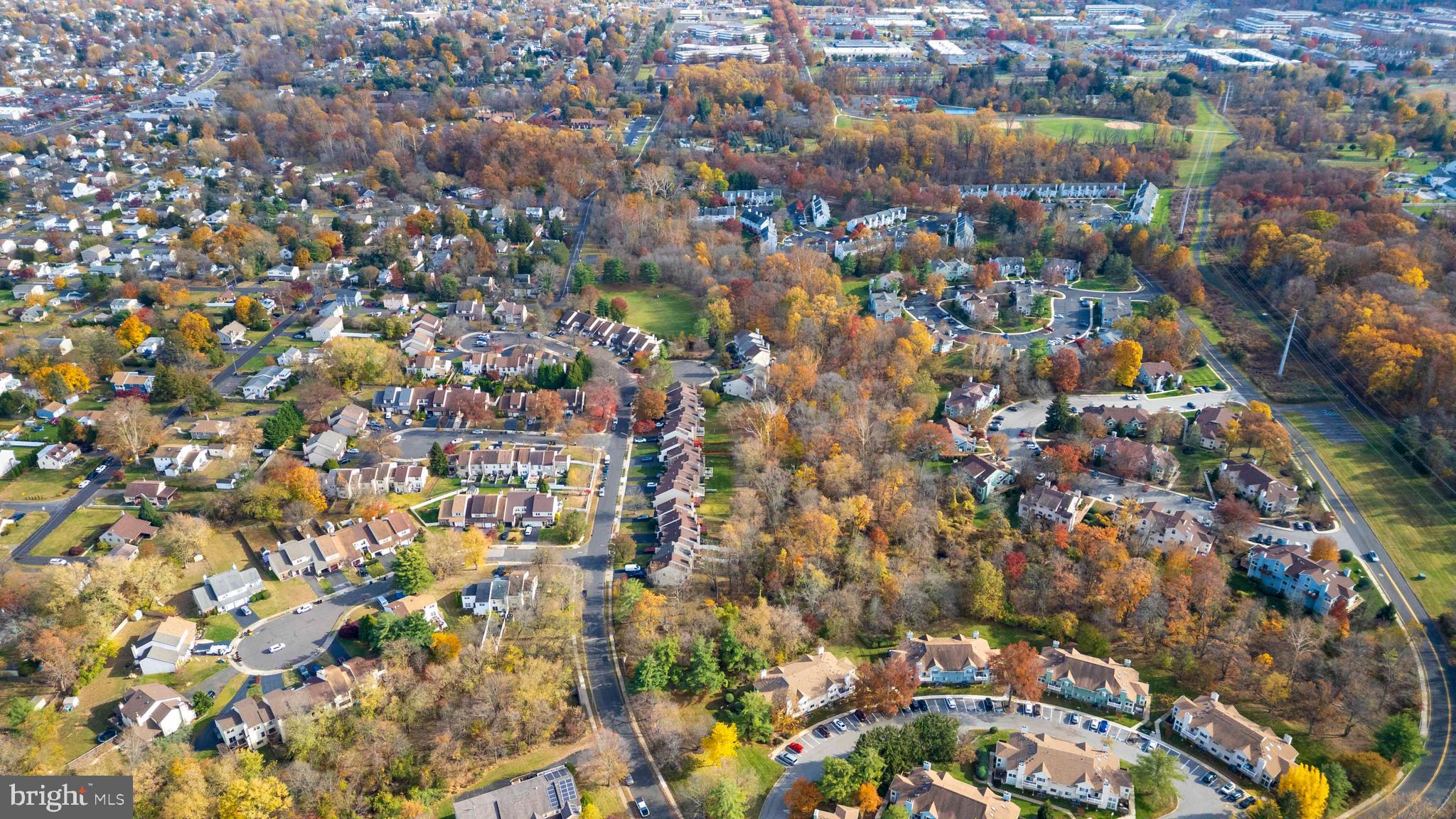 SAW MILL VALLEY - Residential
