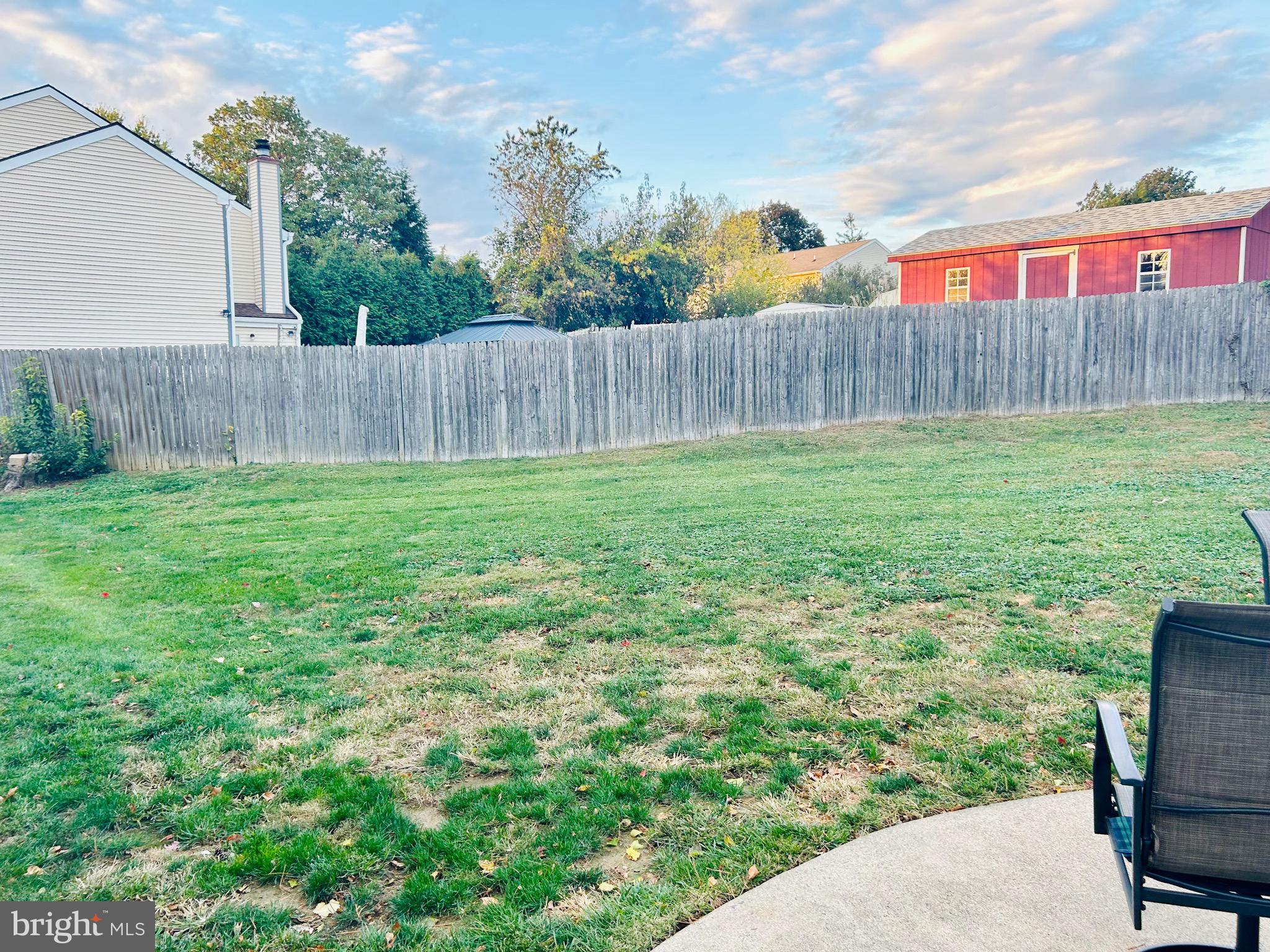 SAW MILL VALLEY - Residential