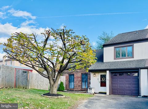 29 LOG POND DRIVE HORSHAM PA 19044