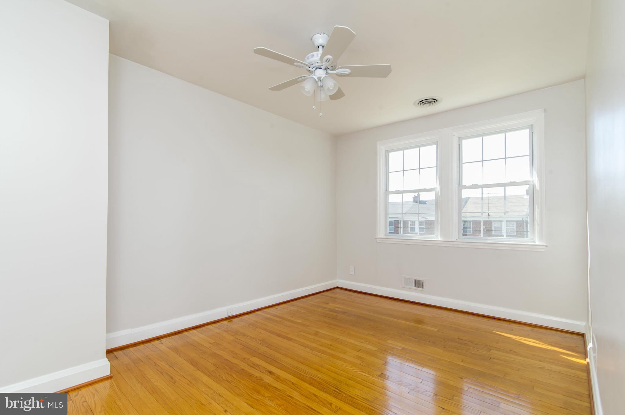 EDNOR GARDENS - LAKESIDE - Residential