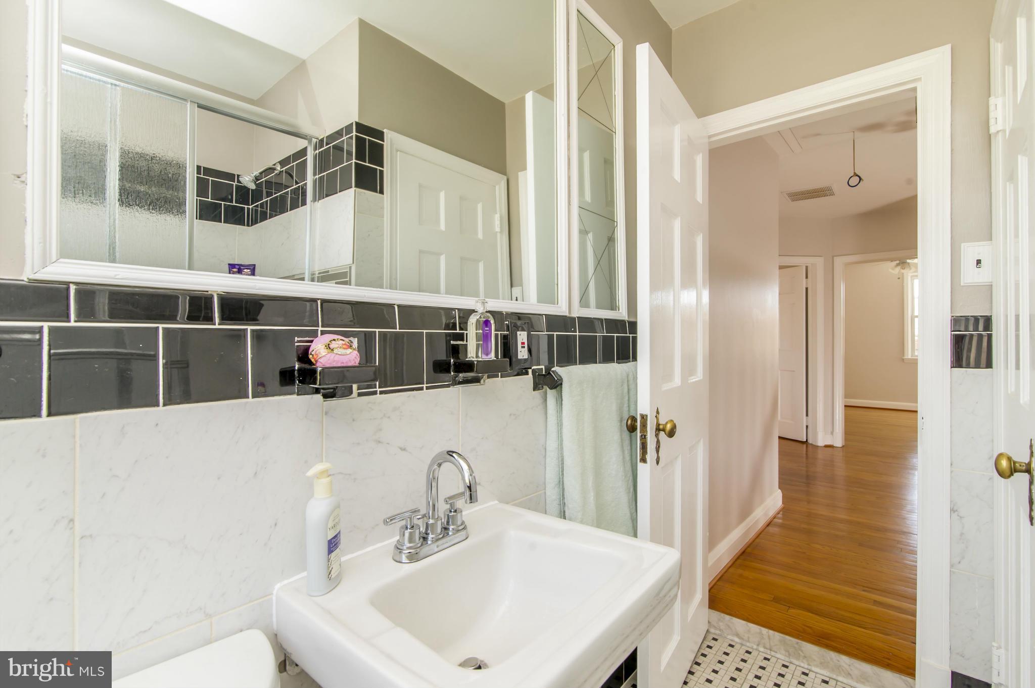 EDNOR GARDENS - LAKESIDE - Residential