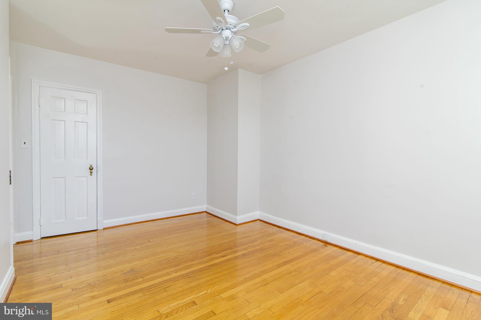 EDNOR GARDENS - LAKESIDE - Residential