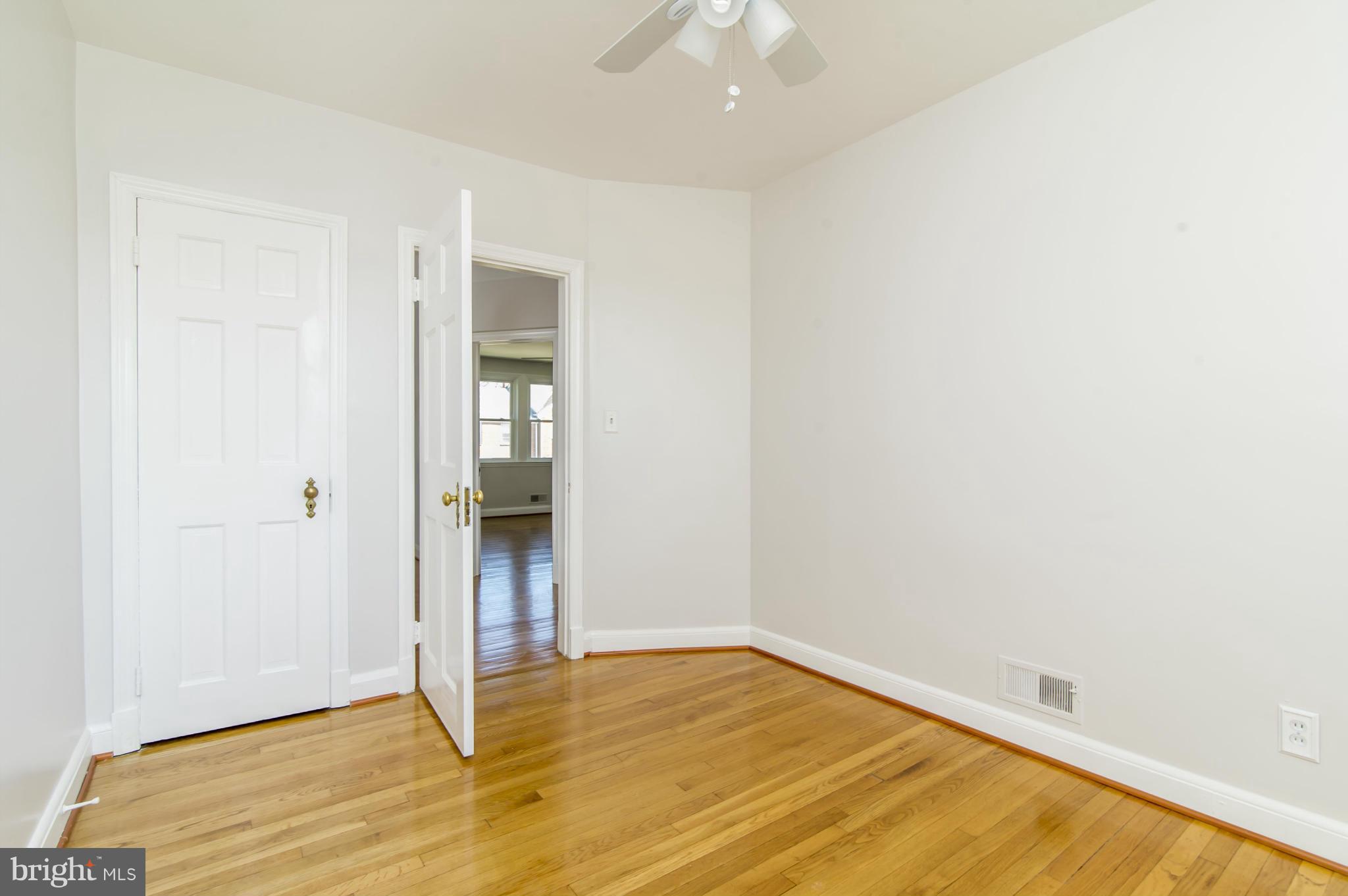 EDNOR GARDENS - LAKESIDE - Residential