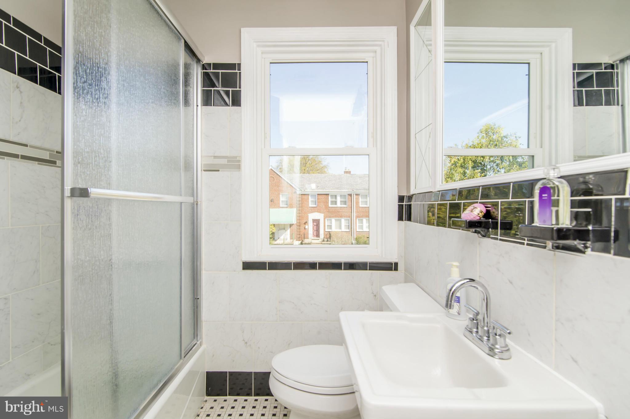 EDNOR GARDENS - LAKESIDE - Residential