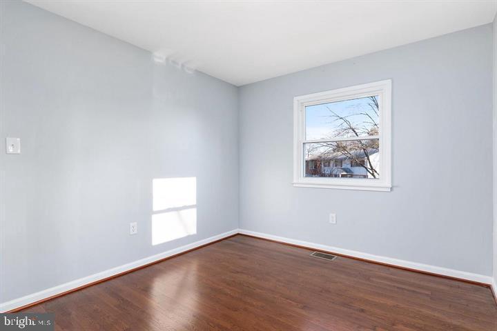 MARLBORO MEADOWS - Residential