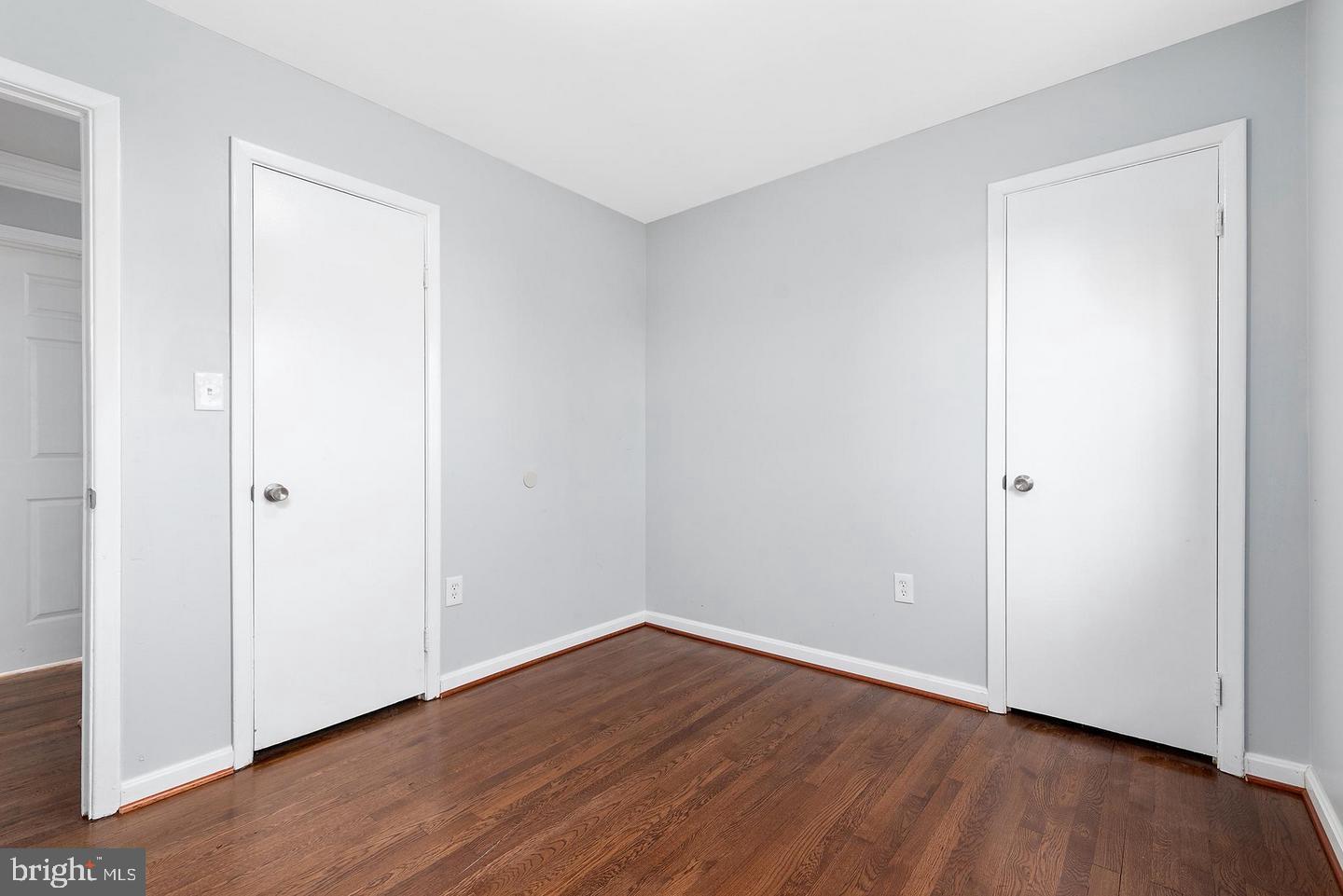 MARLBORO MEADOWS - Residential