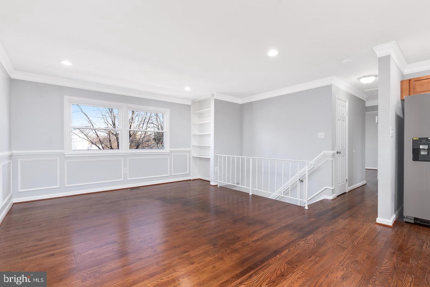 MARLBORO MEADOWS - Residential