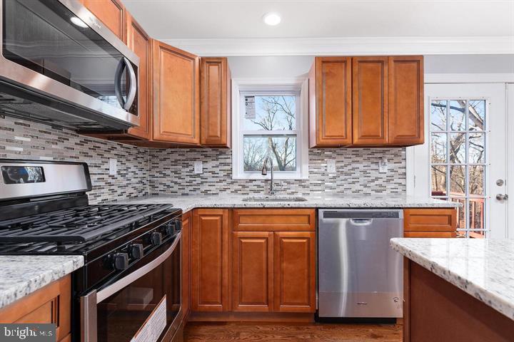 MARLBORO MEADOWS - Residential