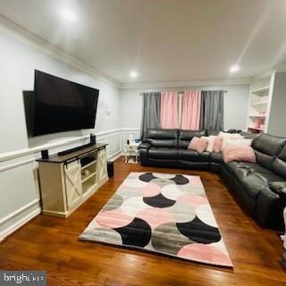 MARLBORO MEADOWS - Residential