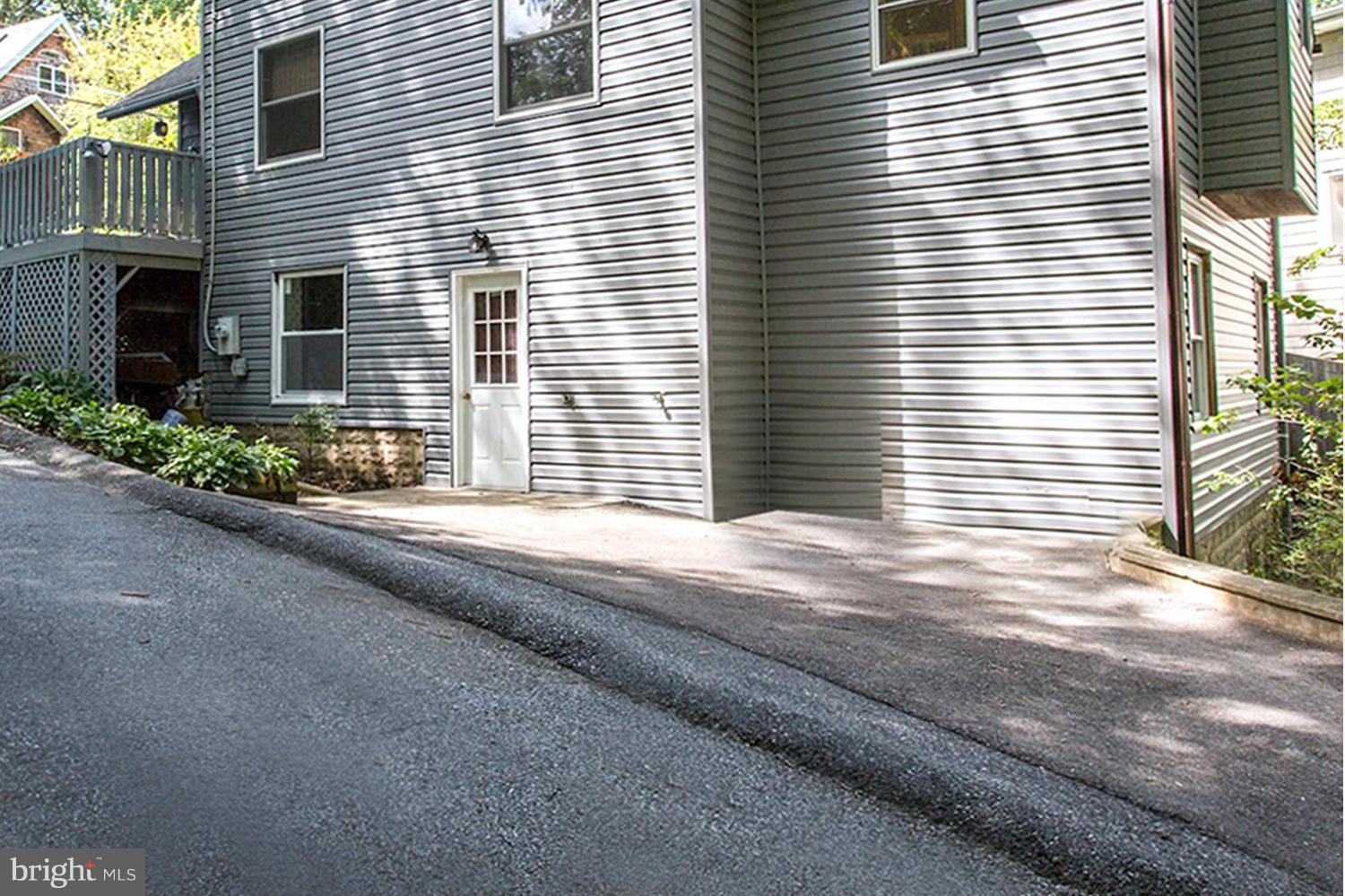 PINES ON THE SEVERN - Residential