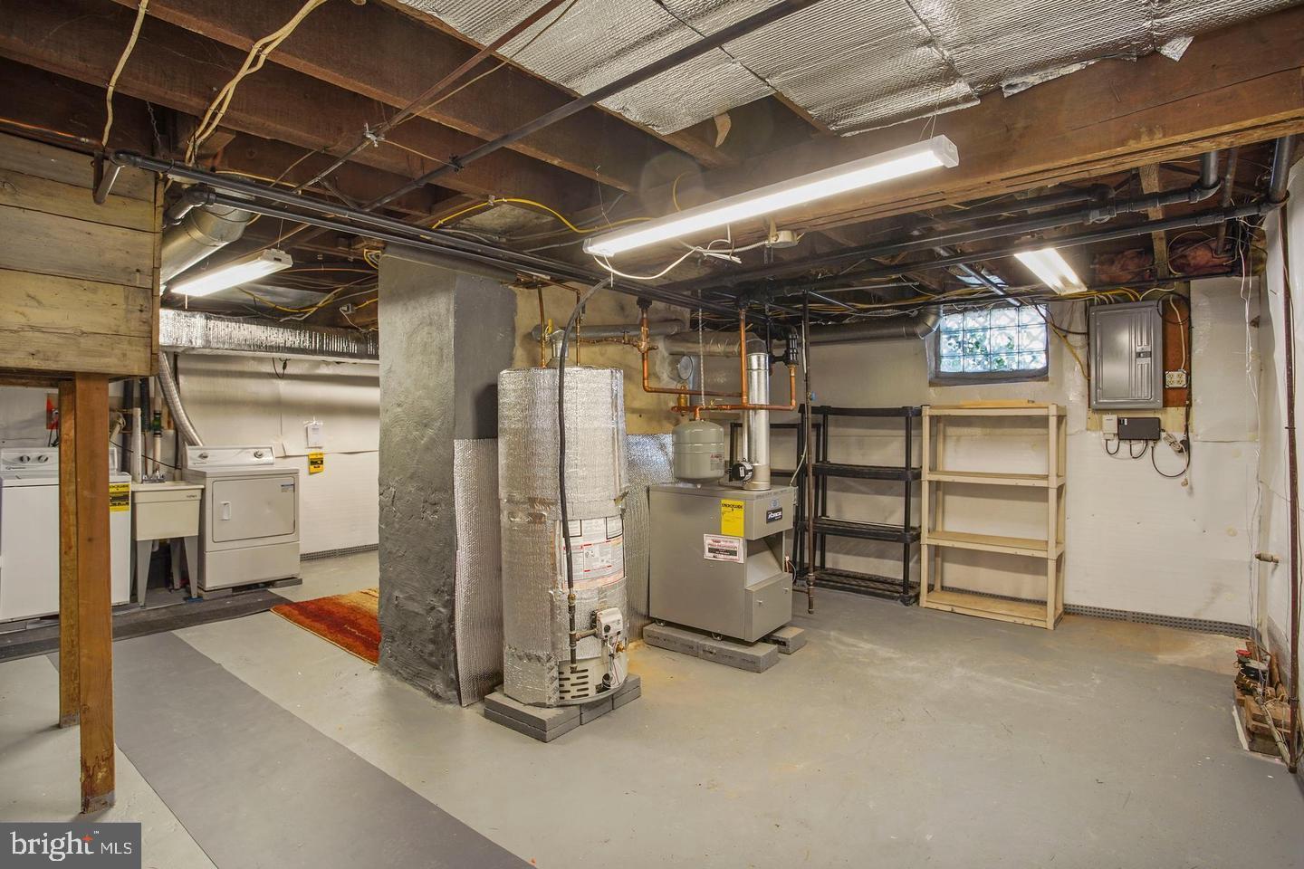 ABINGTON - Residential Lease