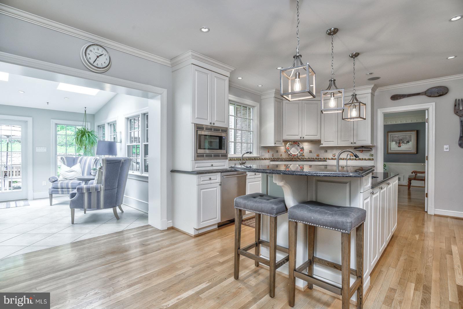 RIVERWOOD - Residential