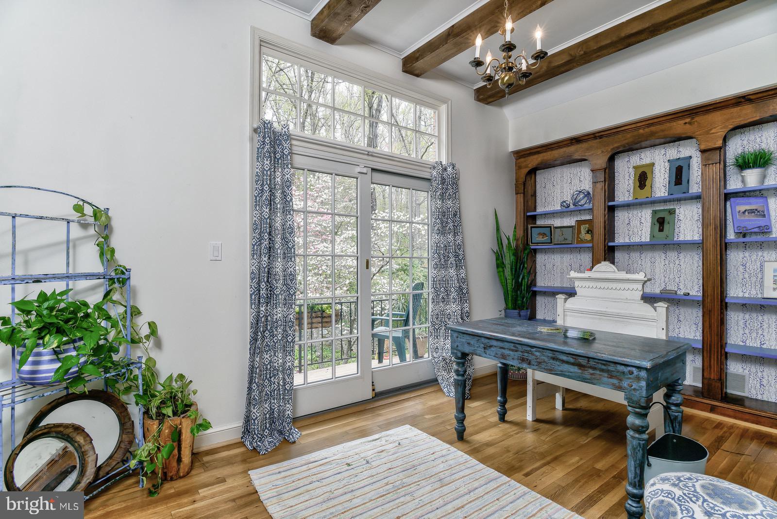 RIVERWOOD - Residential