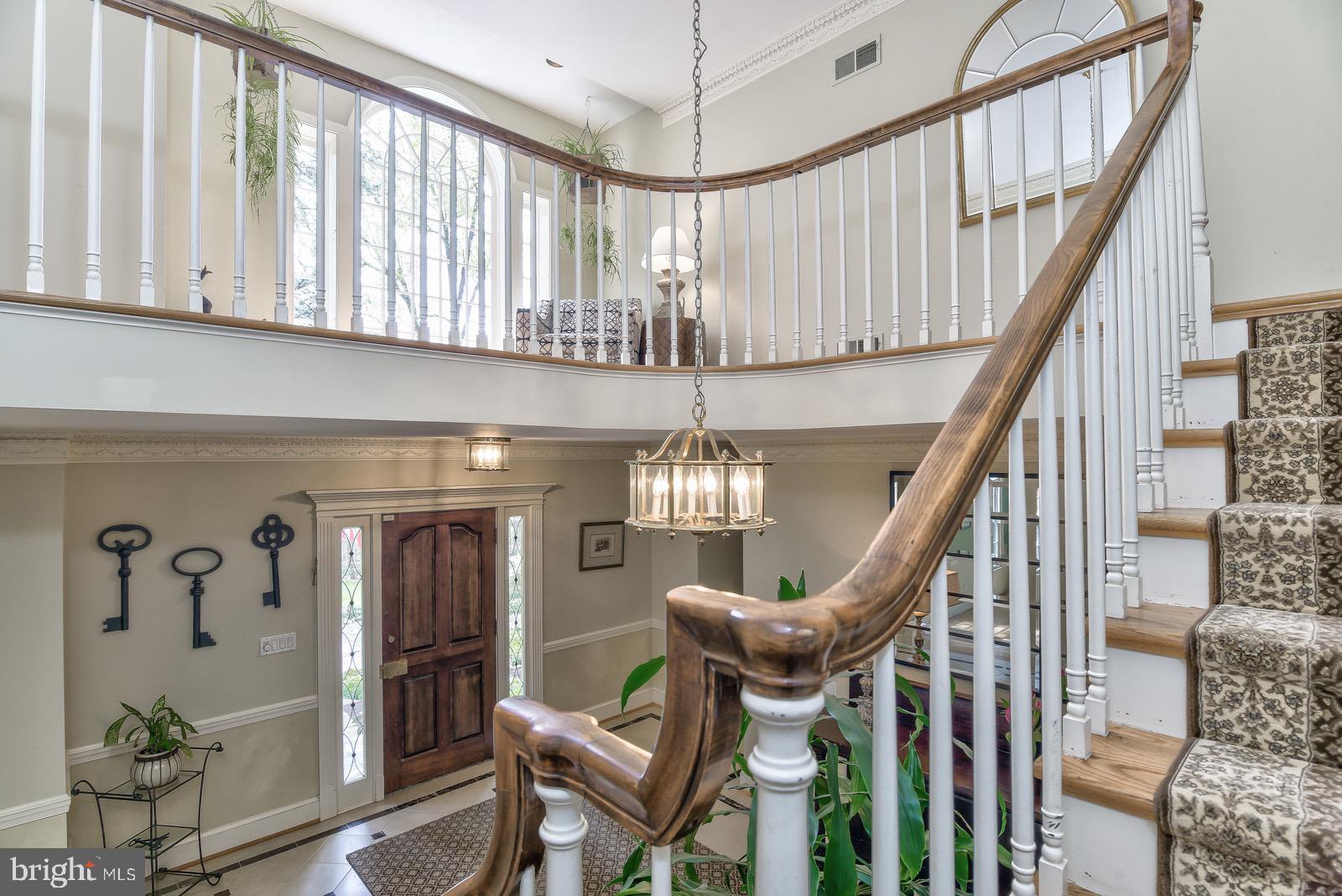 RIVERWOOD - Residential