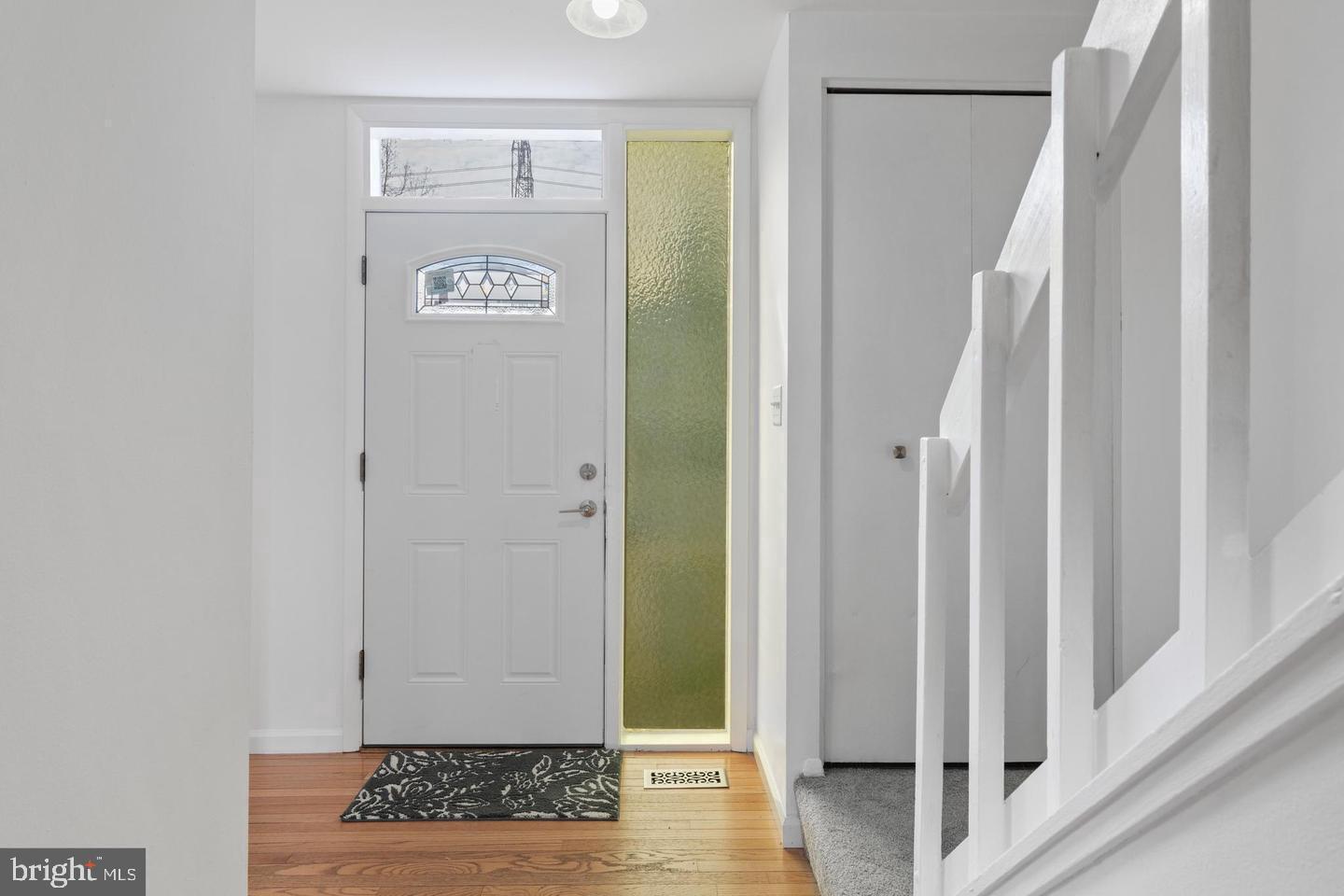 LAKE RIDGE- OAKWOOD - Residential Lease