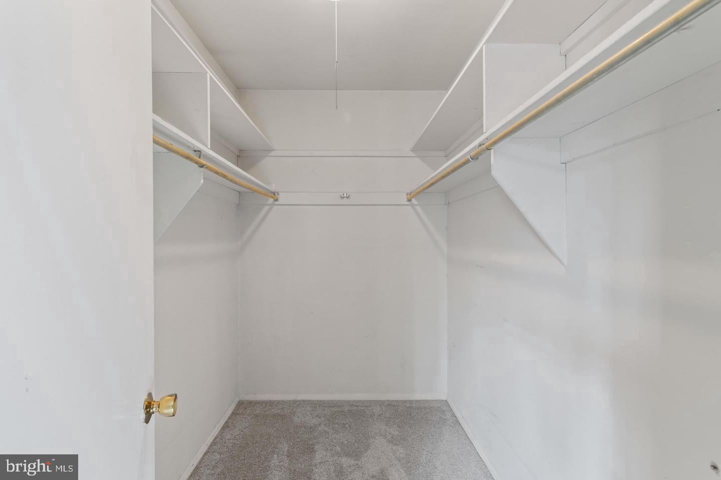 LAKE RIDGE- OAKWOOD - Residential Lease