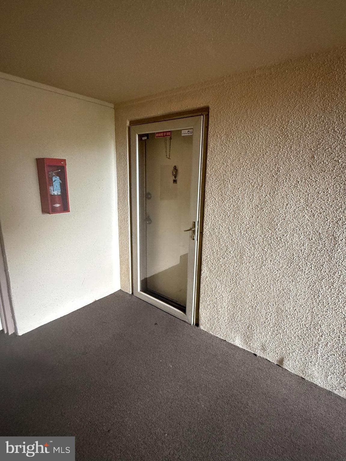 TREETOP CONDO - Residential