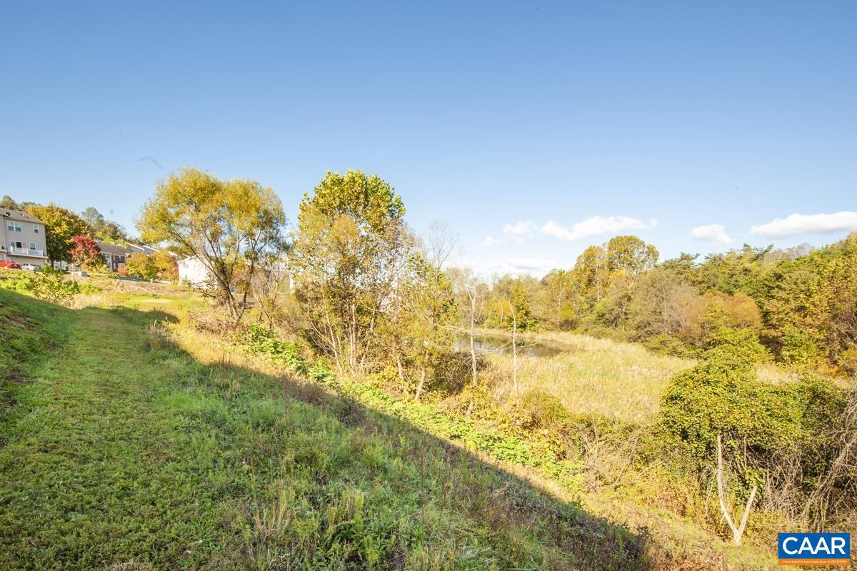 PAVILIONS AT PANTOPS - Residential