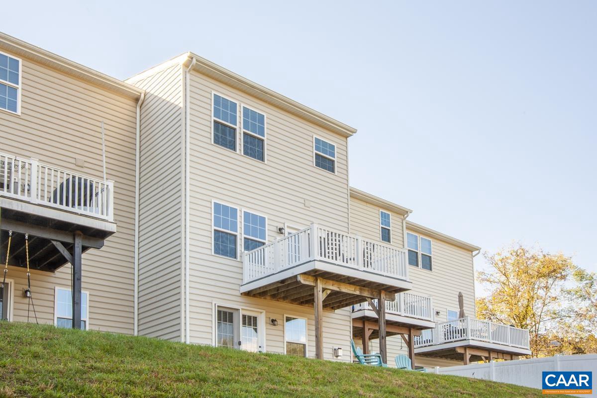 PAVILIONS AT PANTOPS - Residential