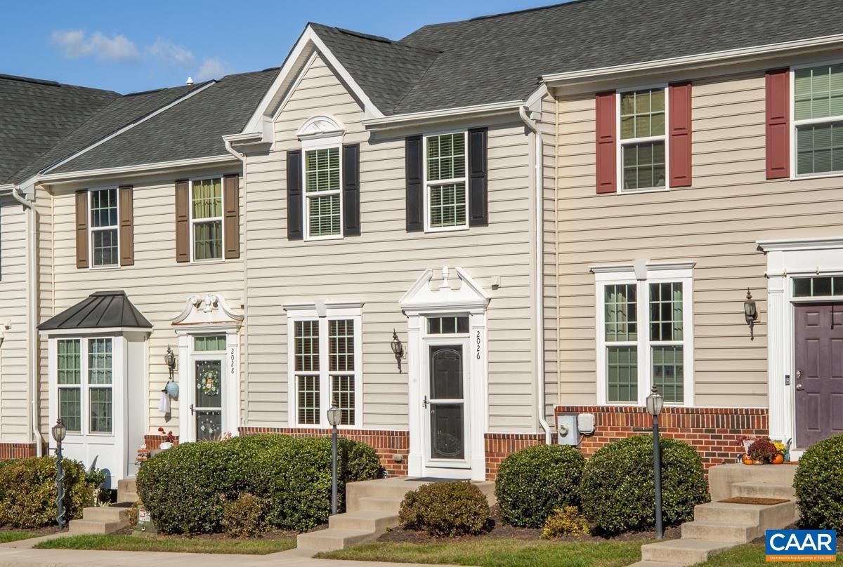 PAVILIONS AT PANTOPS - Residential