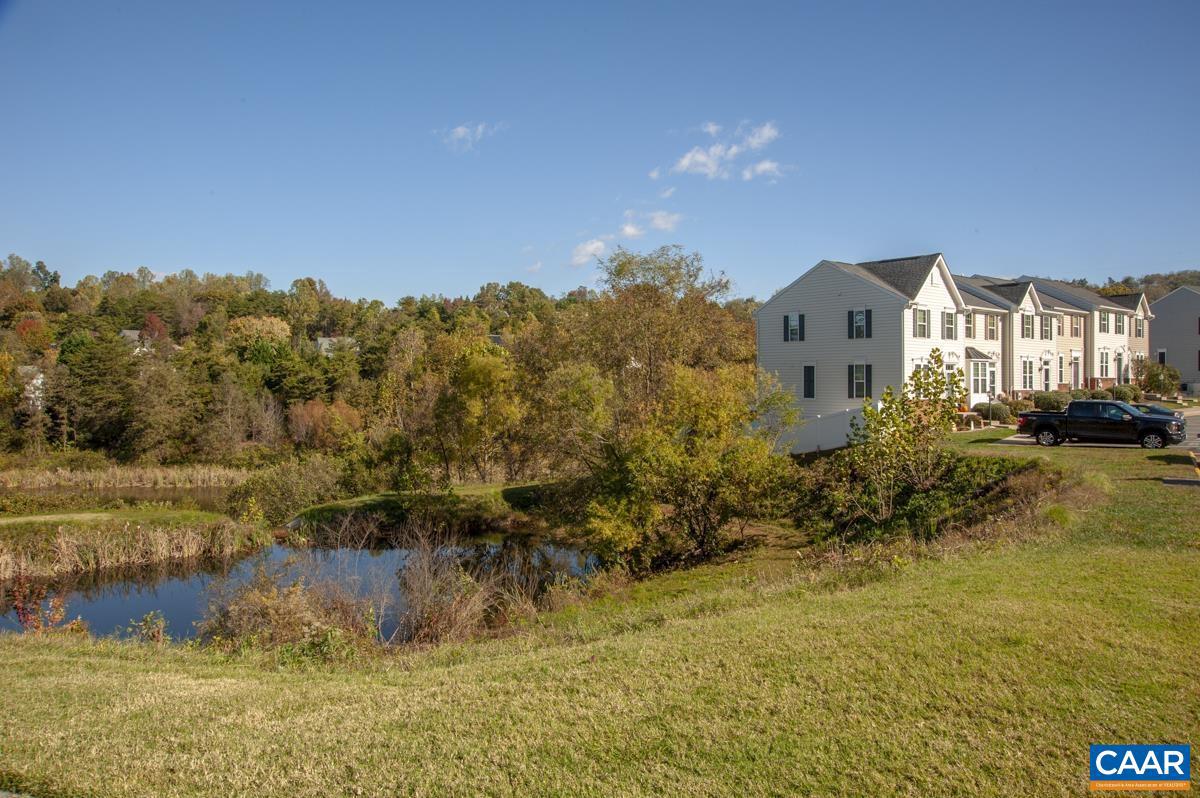 PAVILIONS AT PANTOPS - Residential