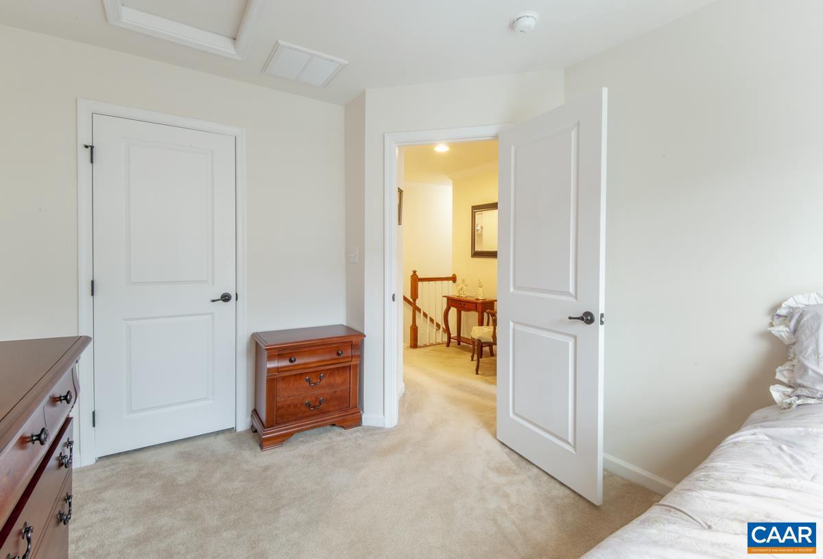 PAVILIONS AT PANTOPS - Residential