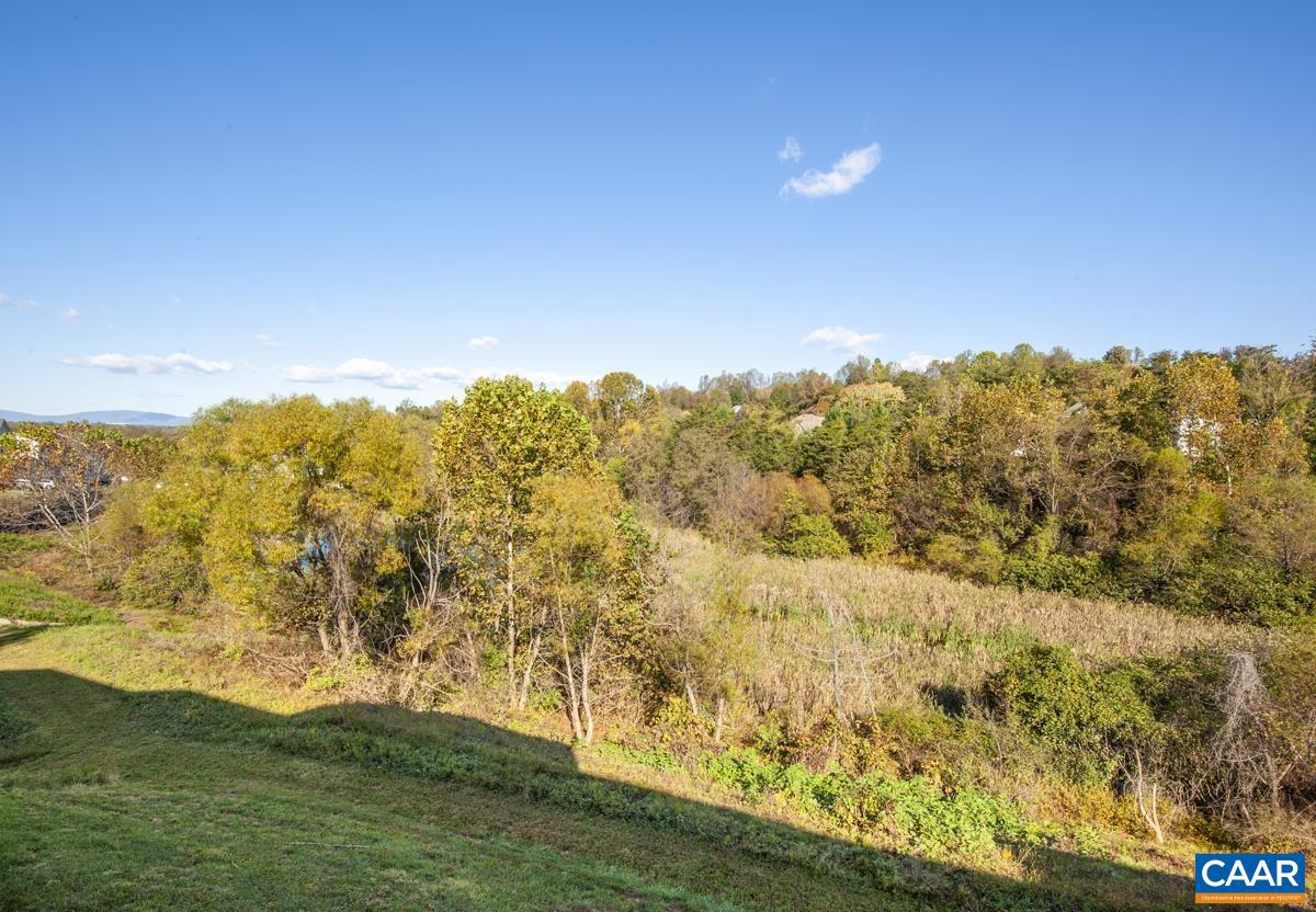 PAVILIONS AT PANTOPS - Residential