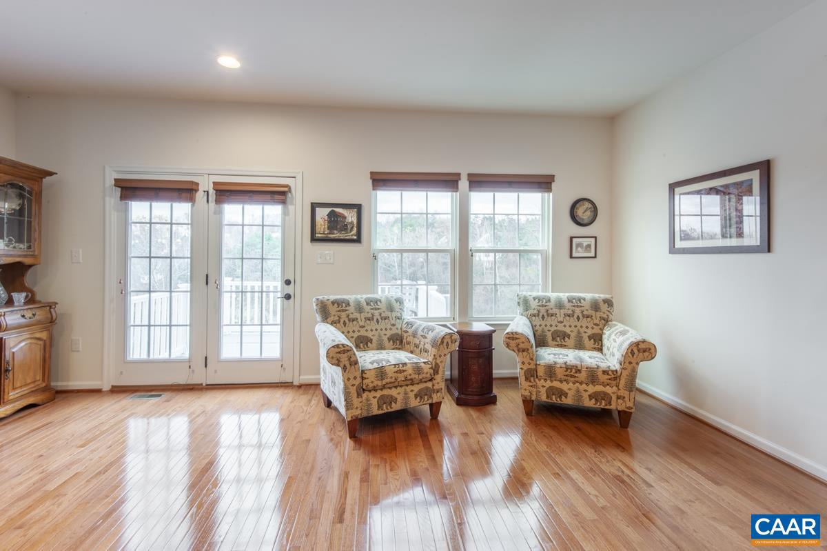 PAVILIONS AT PANTOPS - Residential